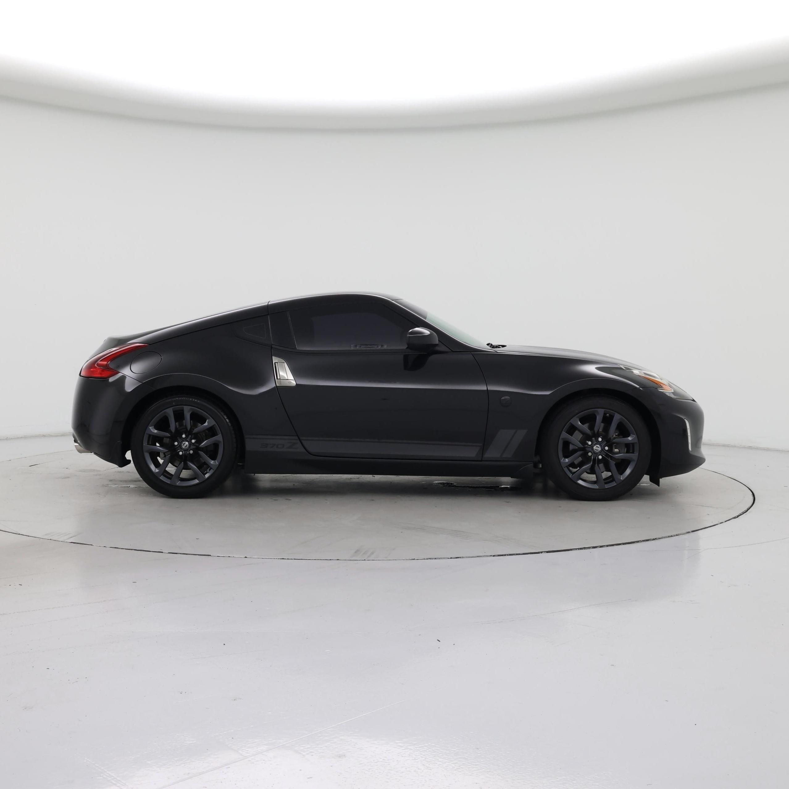 Thumbnail: 2018 Nissan Z - 7
