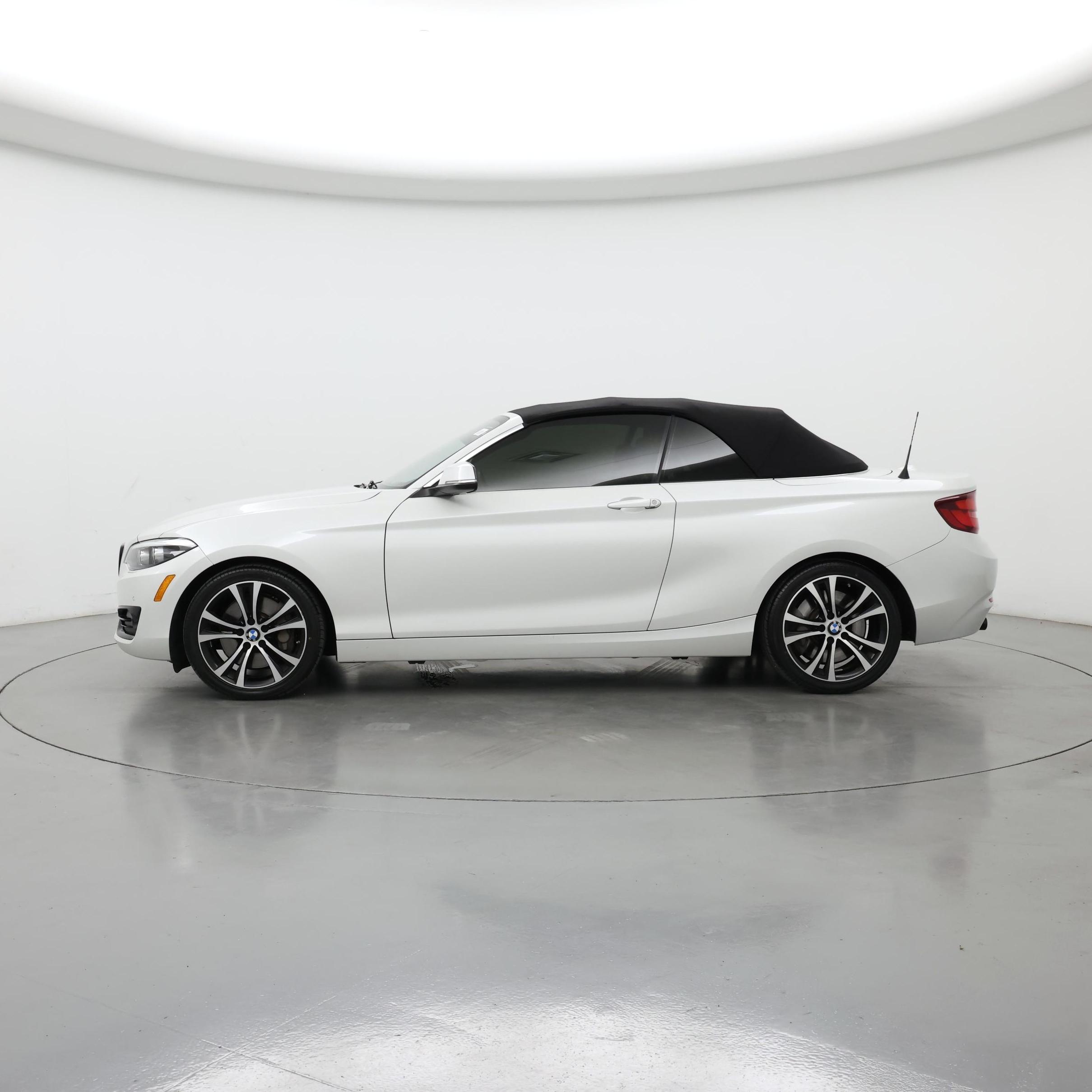 Thumbnail: 2021 BMW 2 Series - 3