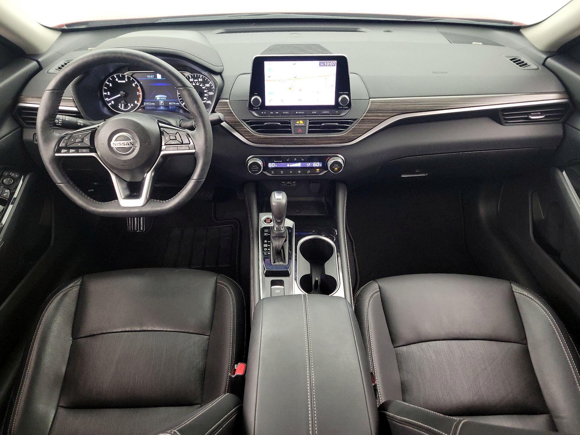 Thumbnail: 2020 Nissan Altima - 9