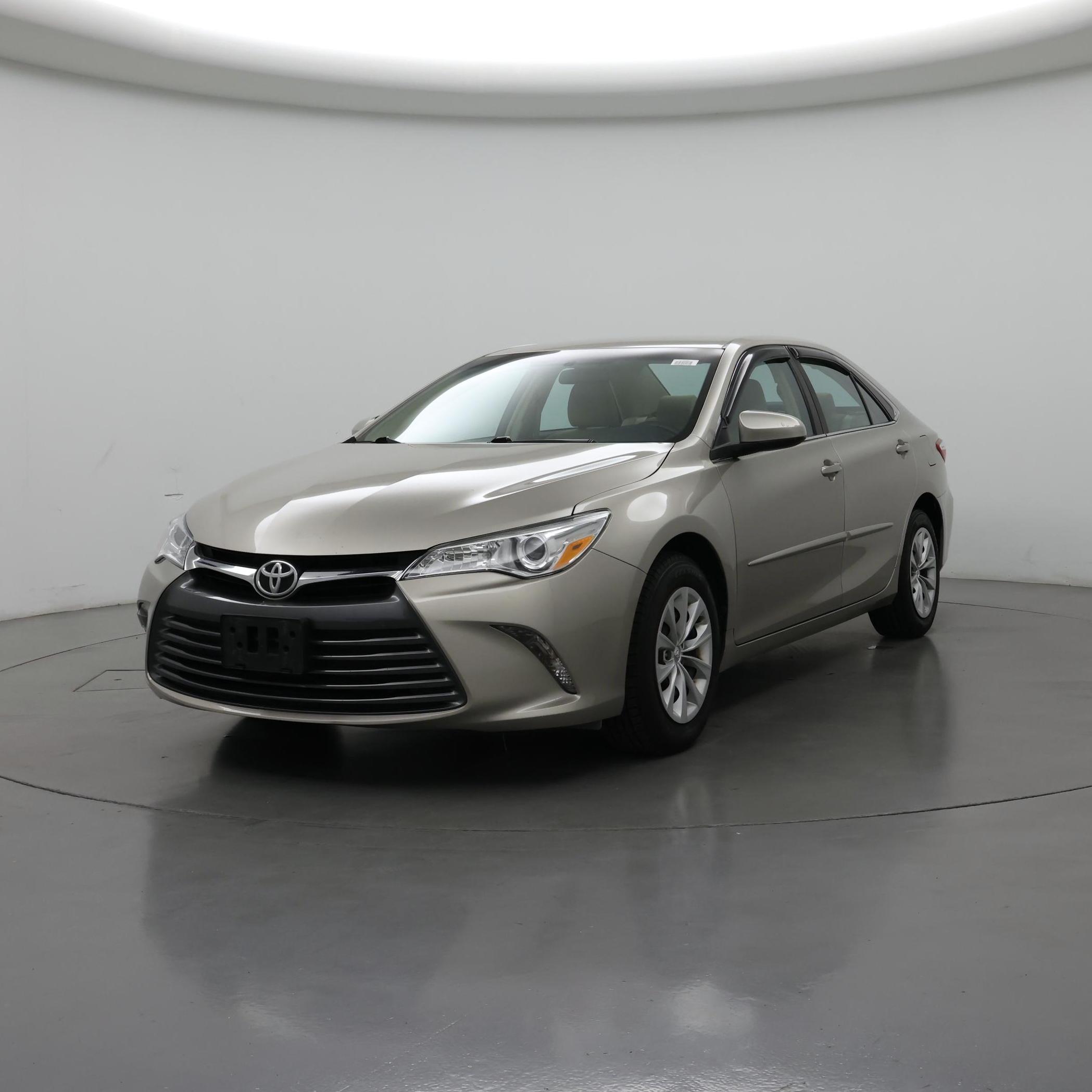 Thumbnail: 2016 Toyota Camry - 4