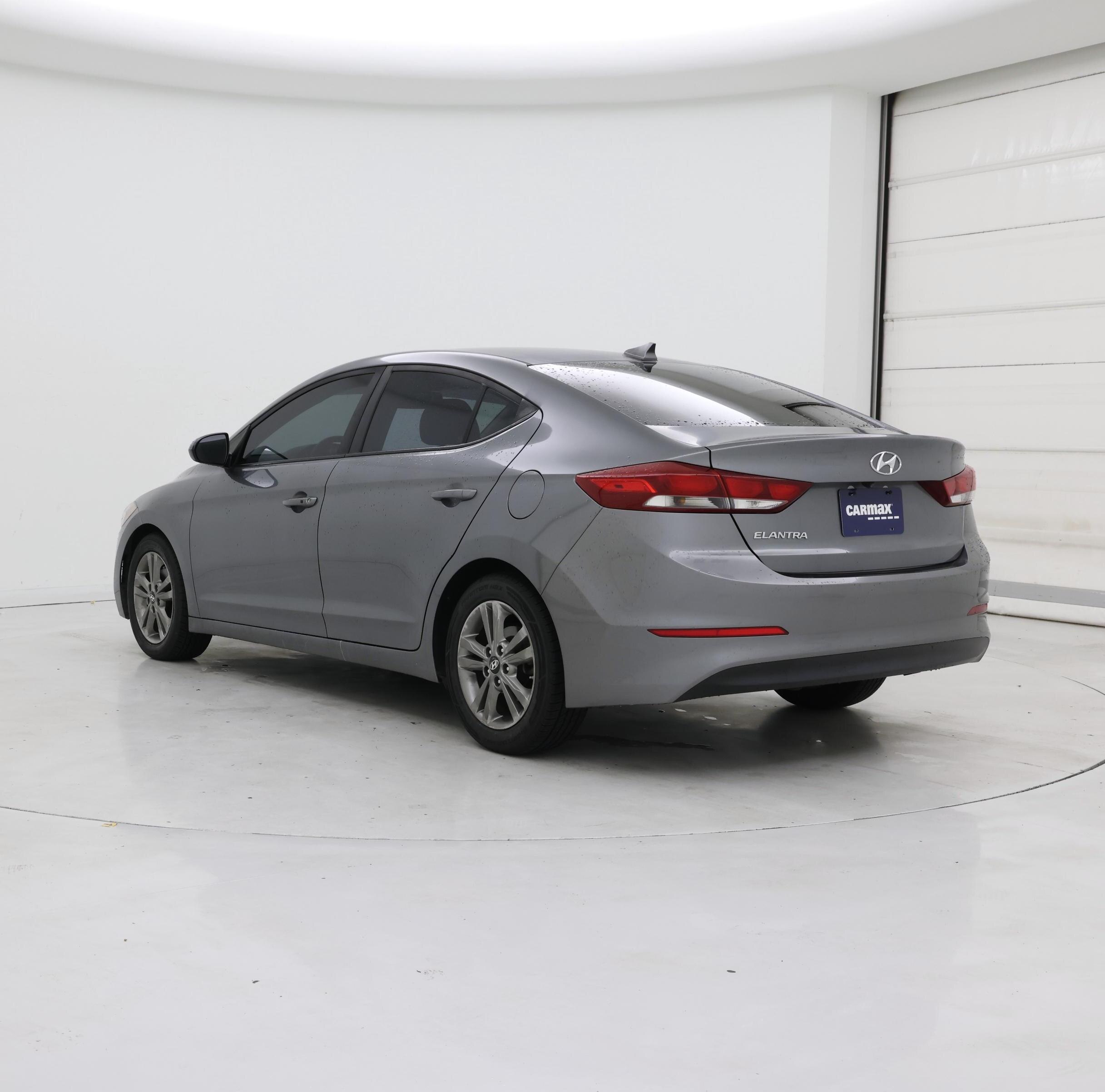 Thumbnail: 2018 Hyundai Elantra - 2