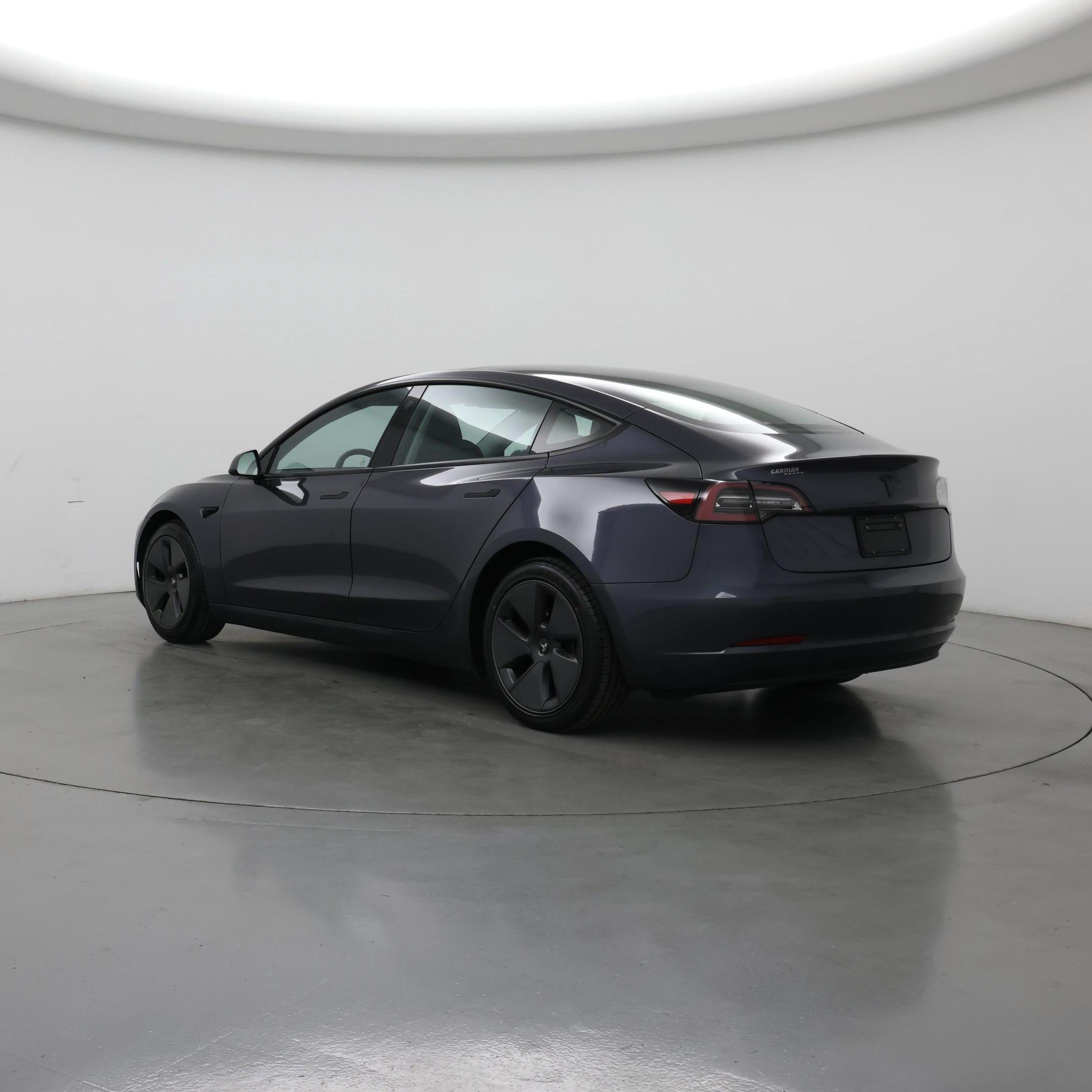 Thumbnail: 2023 Tesla Model 3 - 2