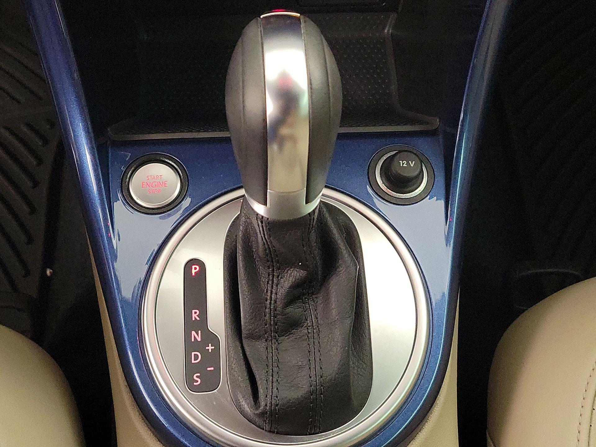 Thumbnail: 2019 Volkswagen Beetle - 18