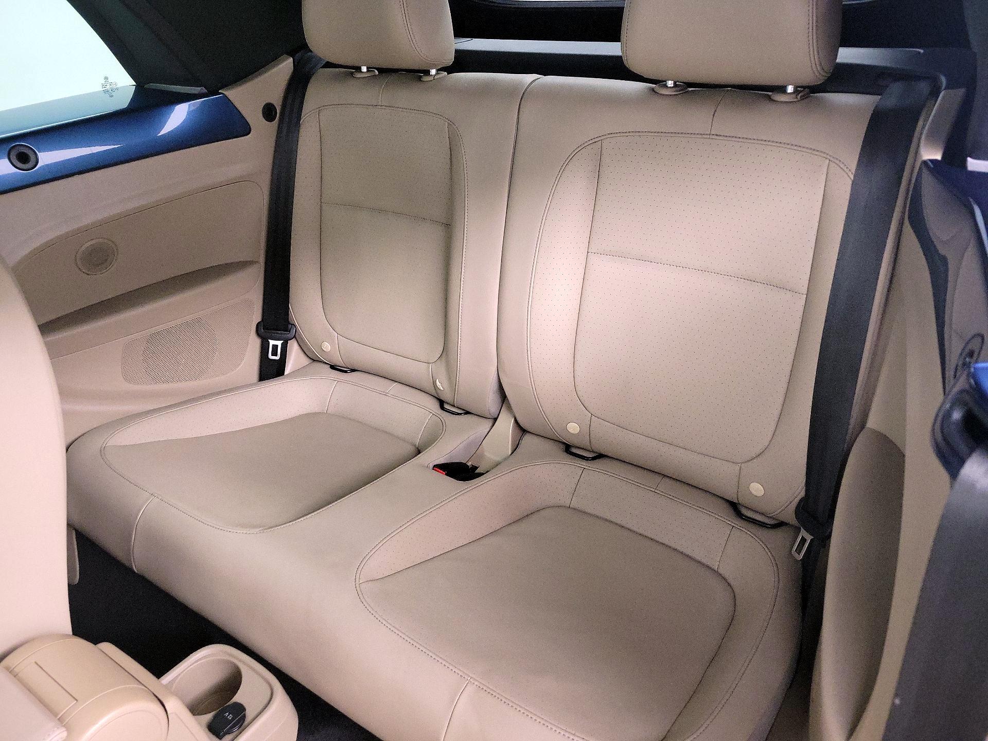 Thumbnail: 2019 Volkswagen Beetle - 20