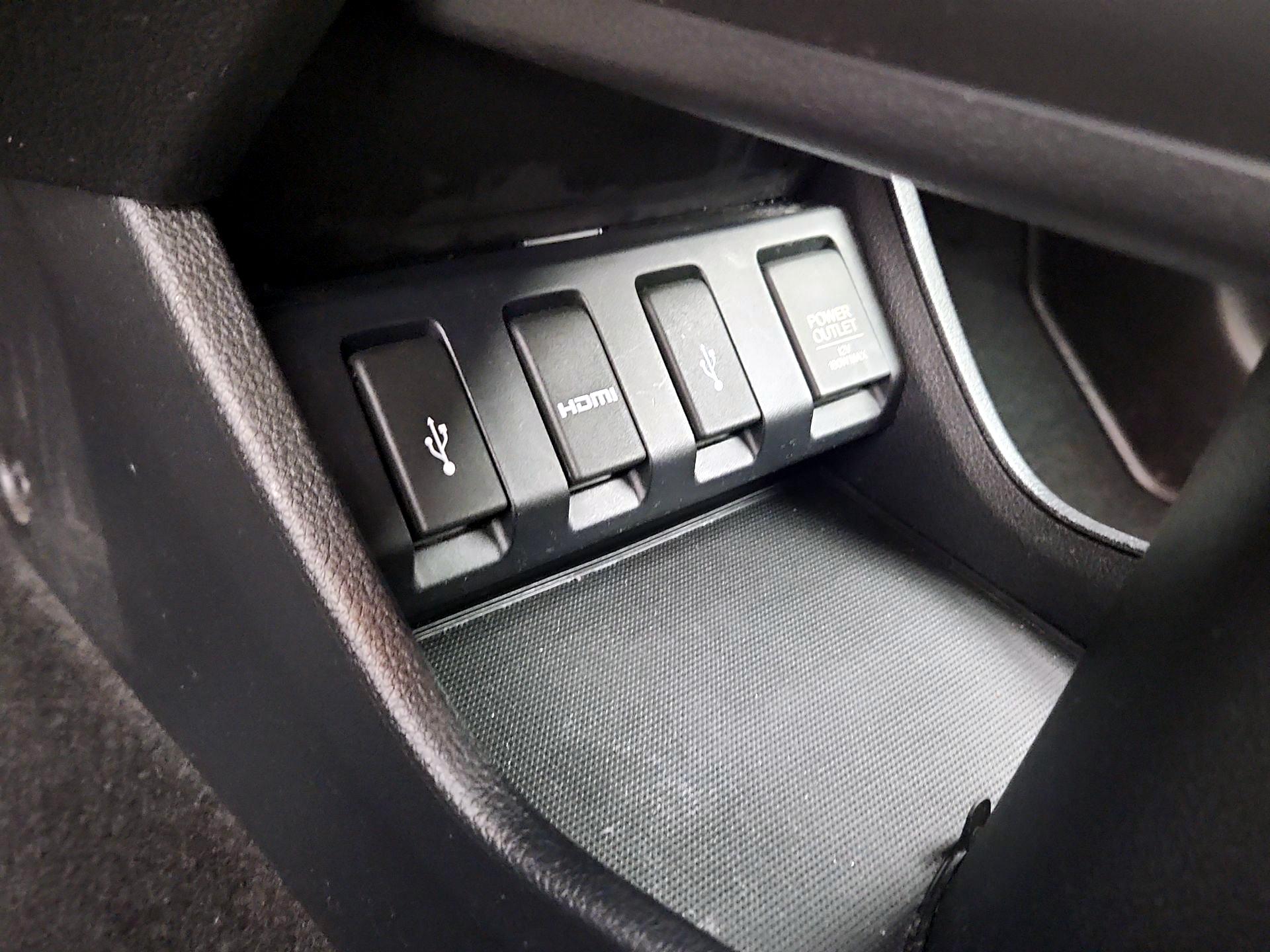 Thumbnail: 2016 Honda HR-V - 18