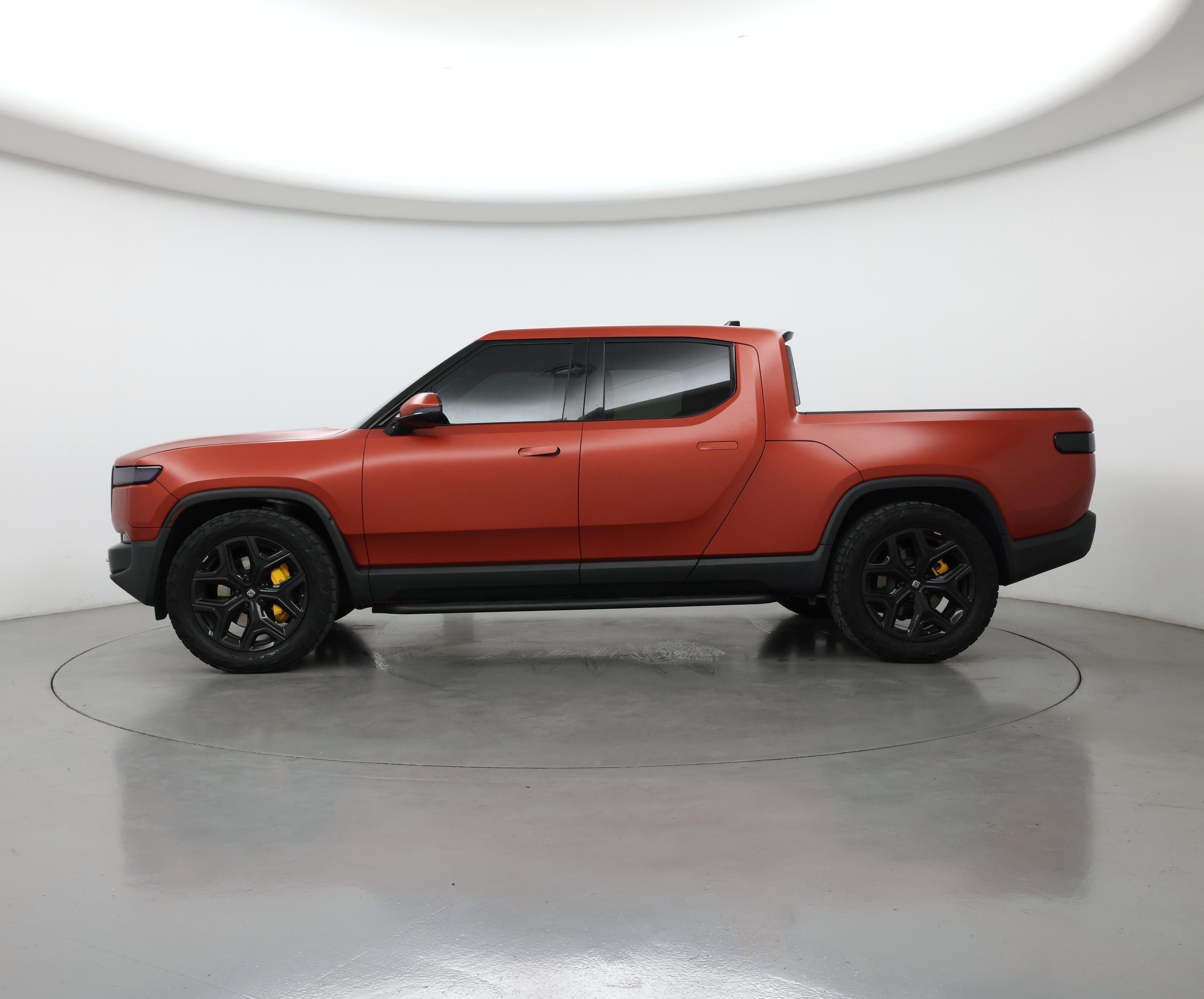 Thumbnail: 2022 Rivian R1T - 3