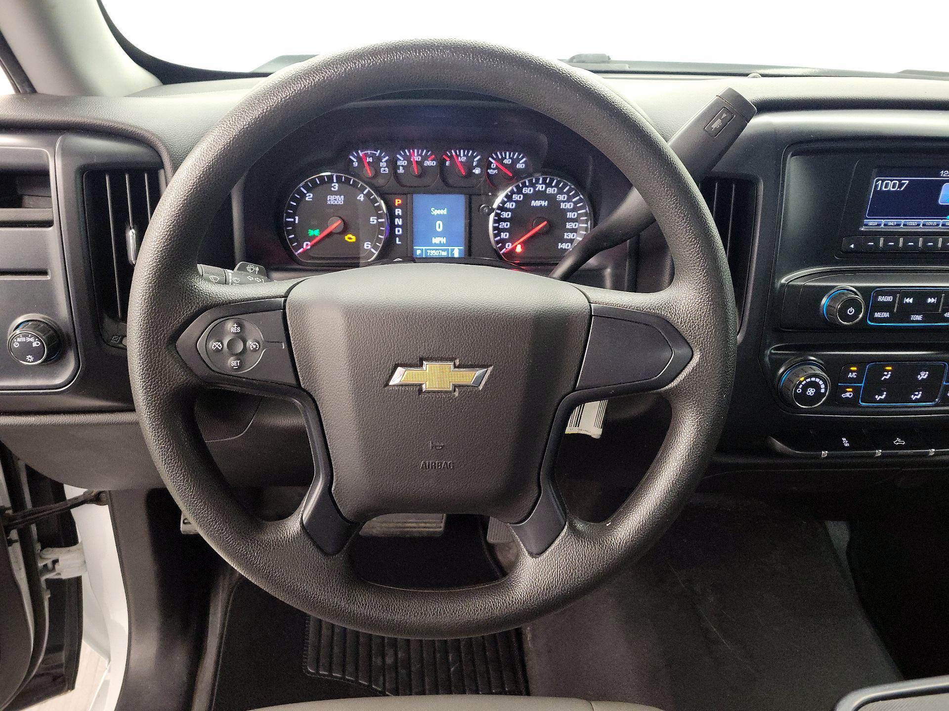 Thumbnail: 2017 Chevrolet Silverado 1500 - 10