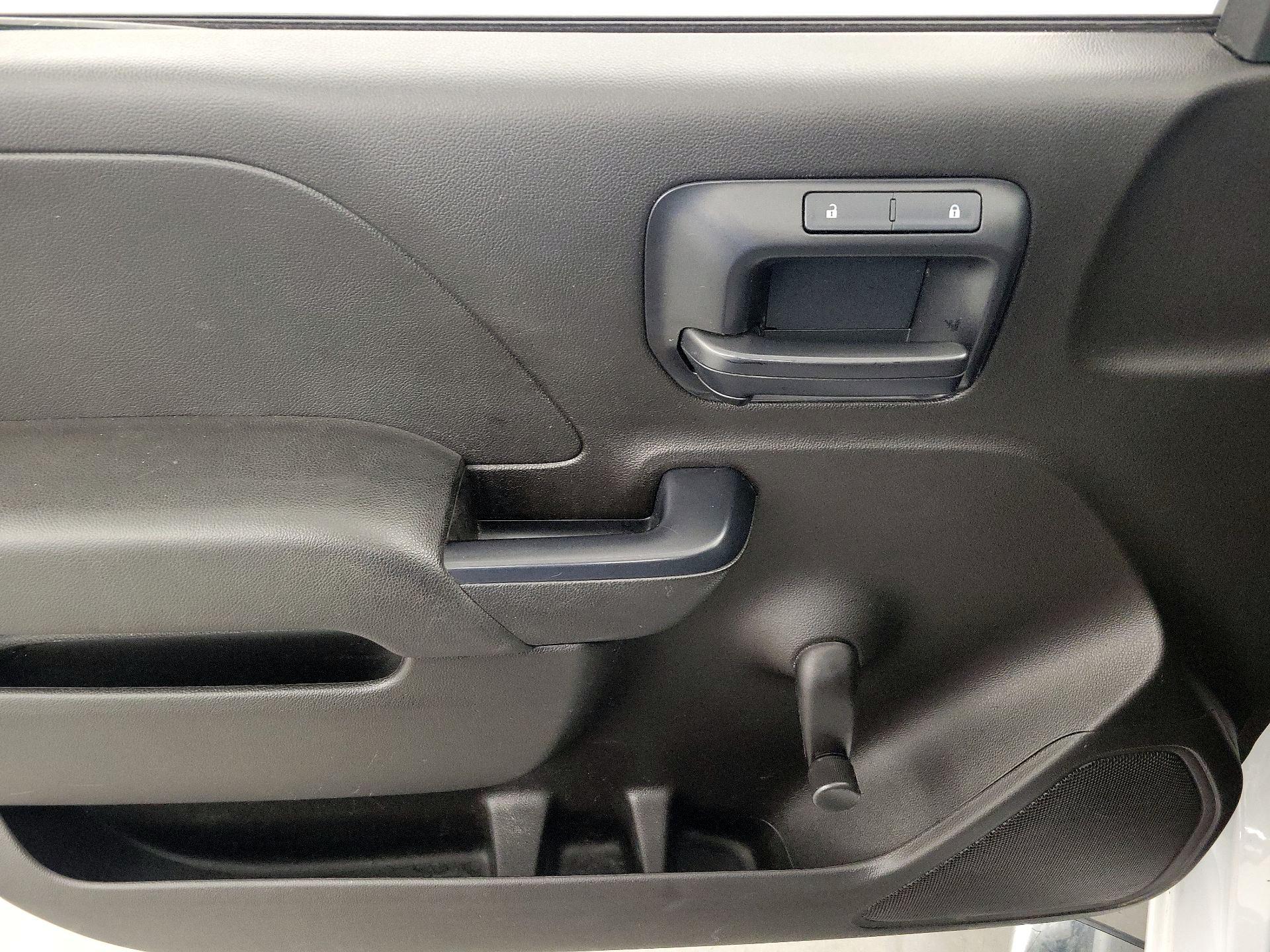 Thumbnail: 2017 Chevrolet Silverado 1500 - 12