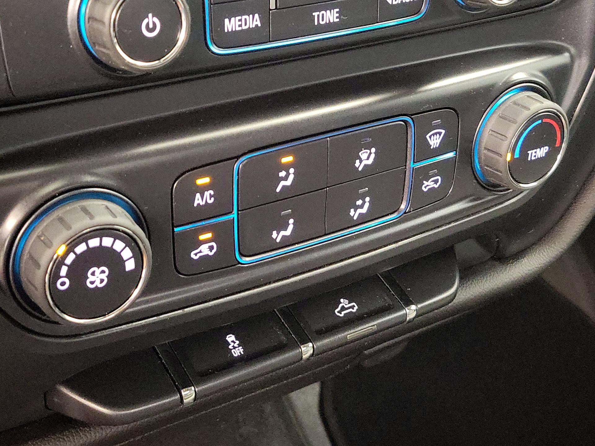 Thumbnail: 2017 Chevrolet Silverado 1500 - 15