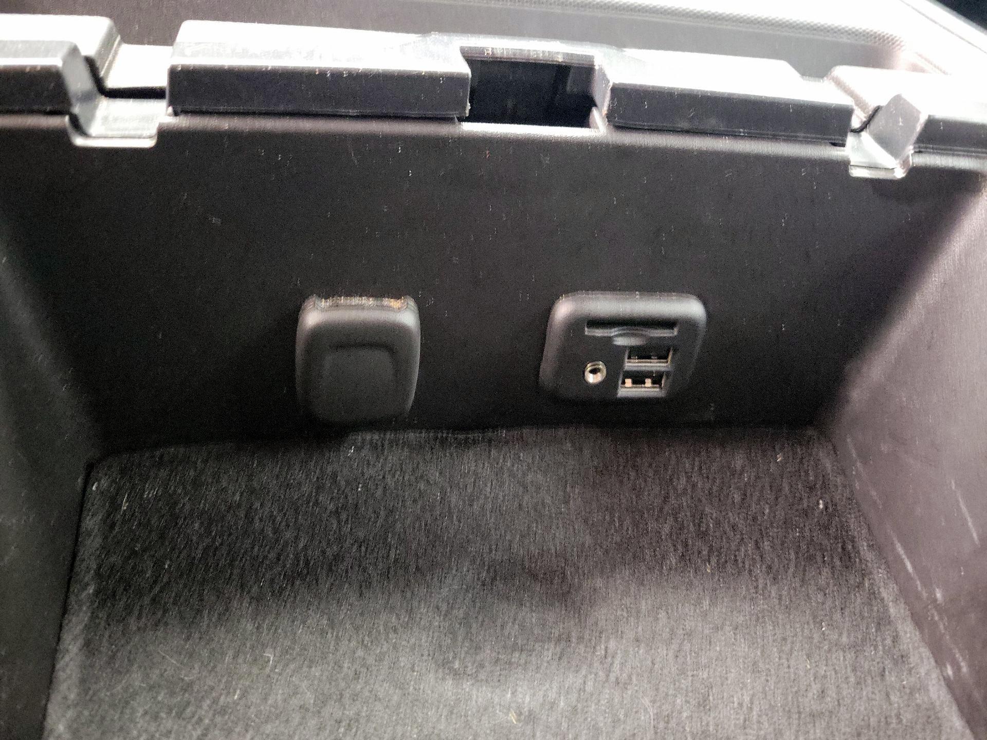 Thumbnail: 2017 Chevrolet Silverado 1500 - 17