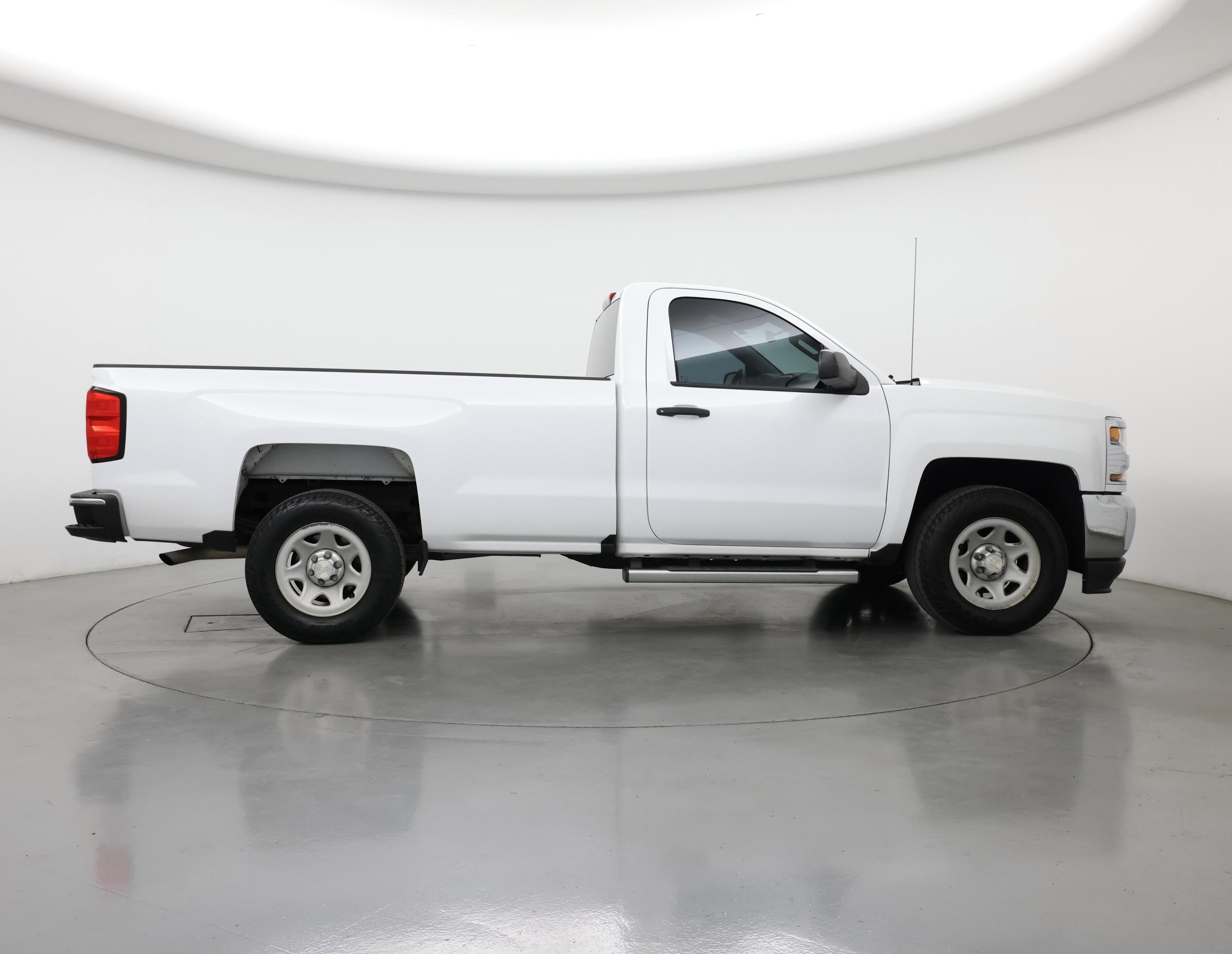 Thumbnail: 2017 Chevrolet Silverado 1500 - 7