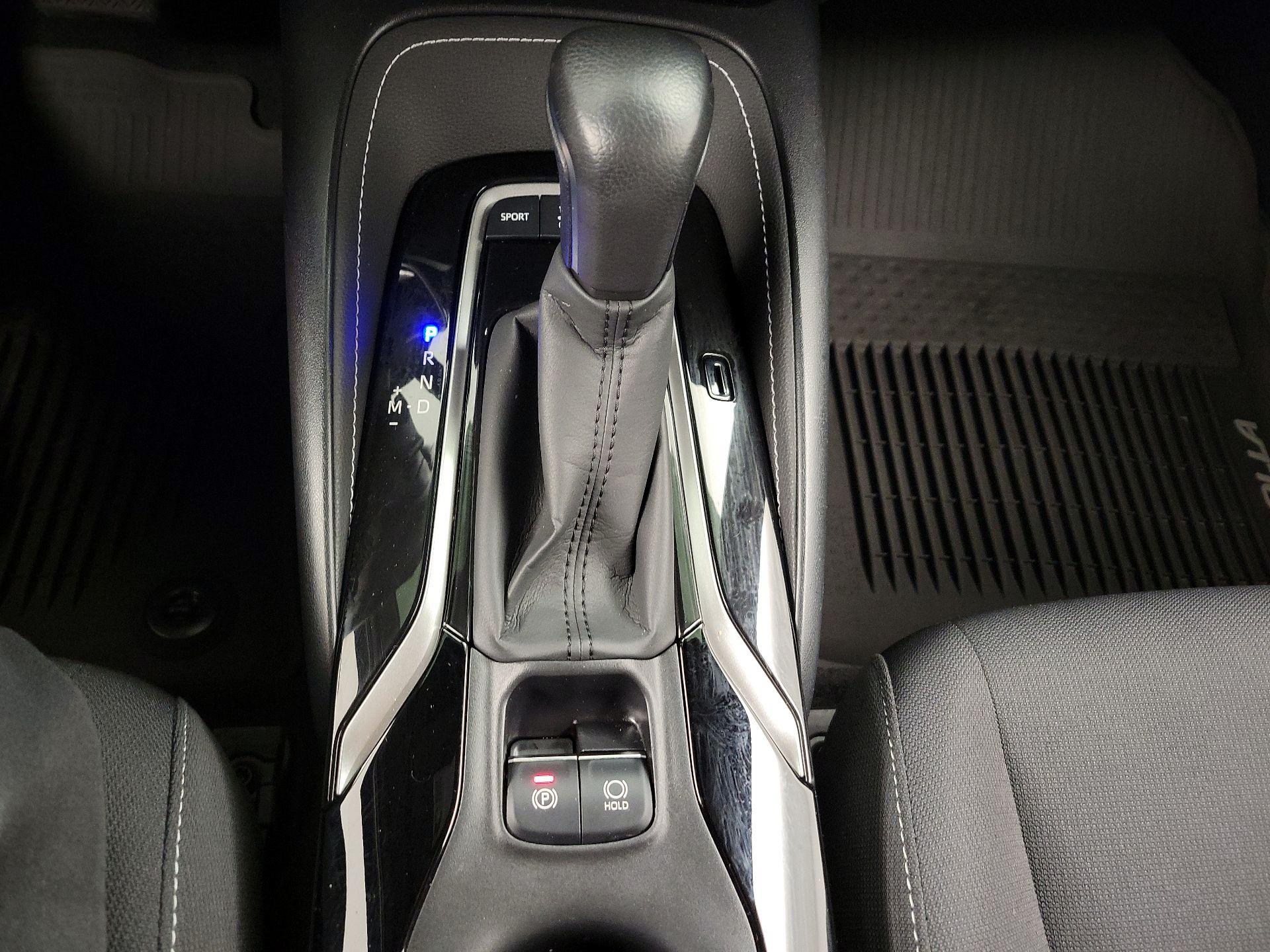 Thumbnail: 2022 Toyota Corolla - 18