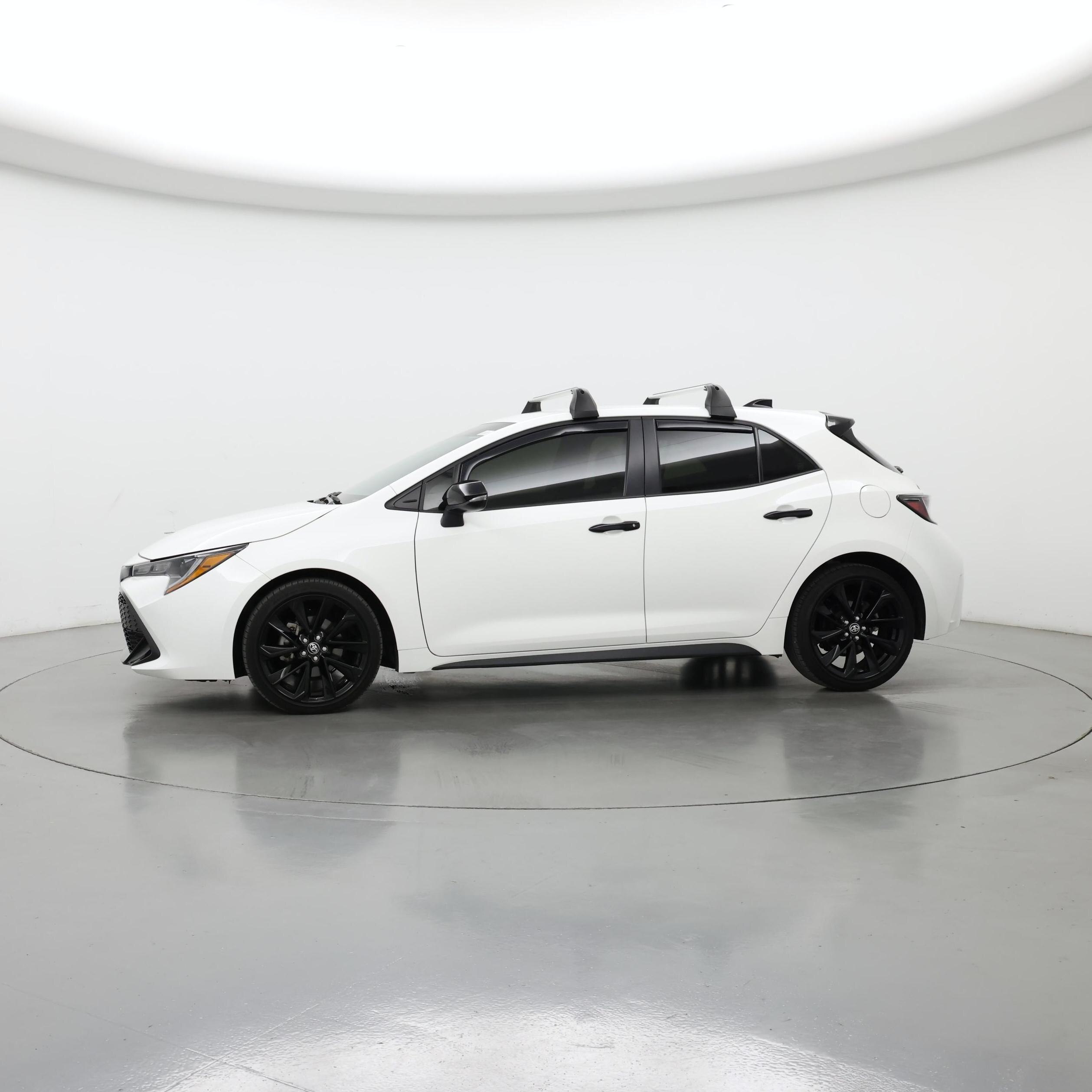 Thumbnail: 2022 Toyota Corolla - 3