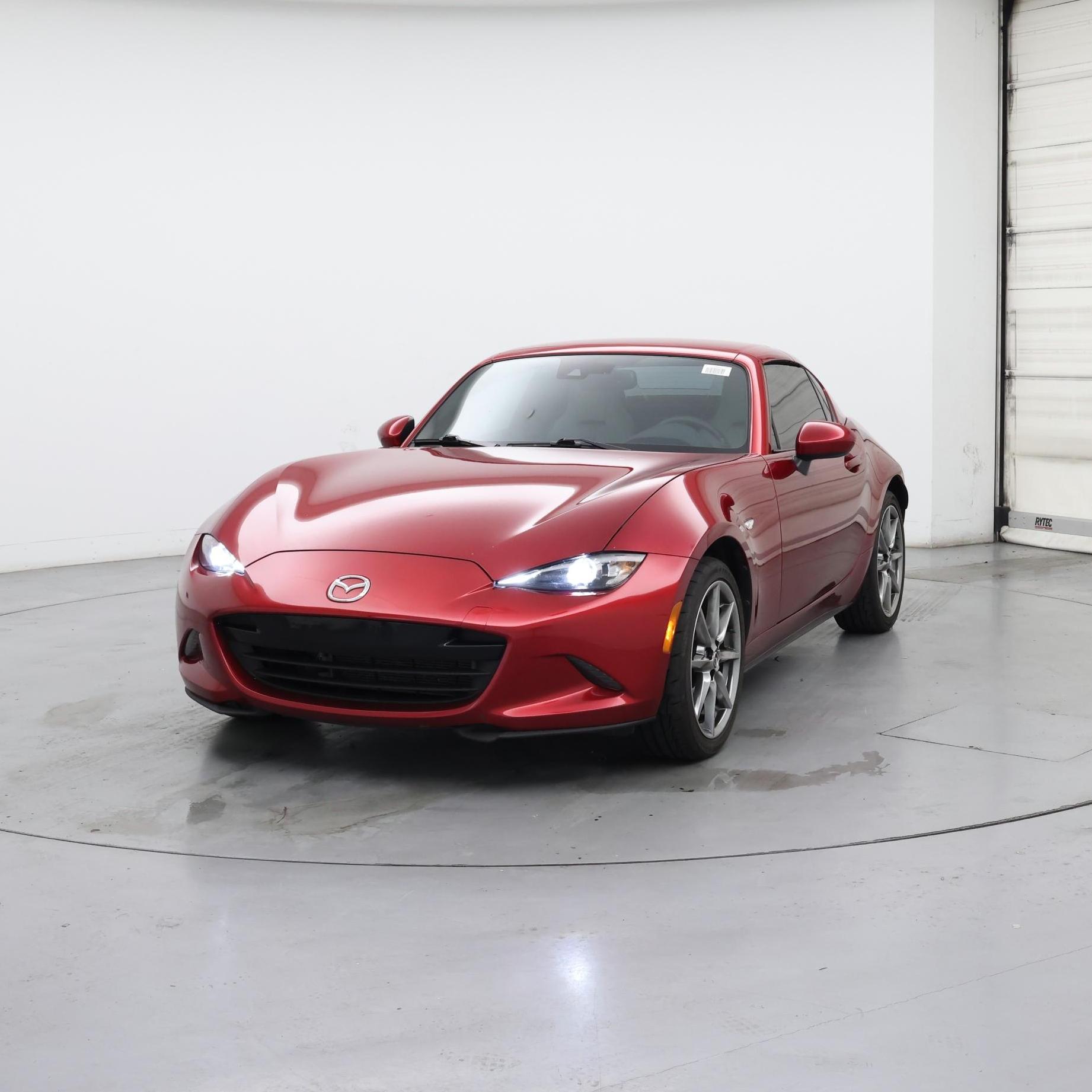 Thumbnail: 2021 Mazda MX-5 Miata - 4