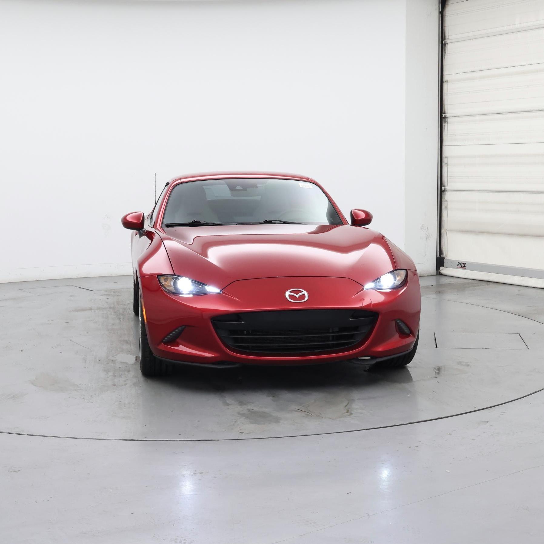 Thumbnail: 2021 Mazda MX-5 Miata - 5