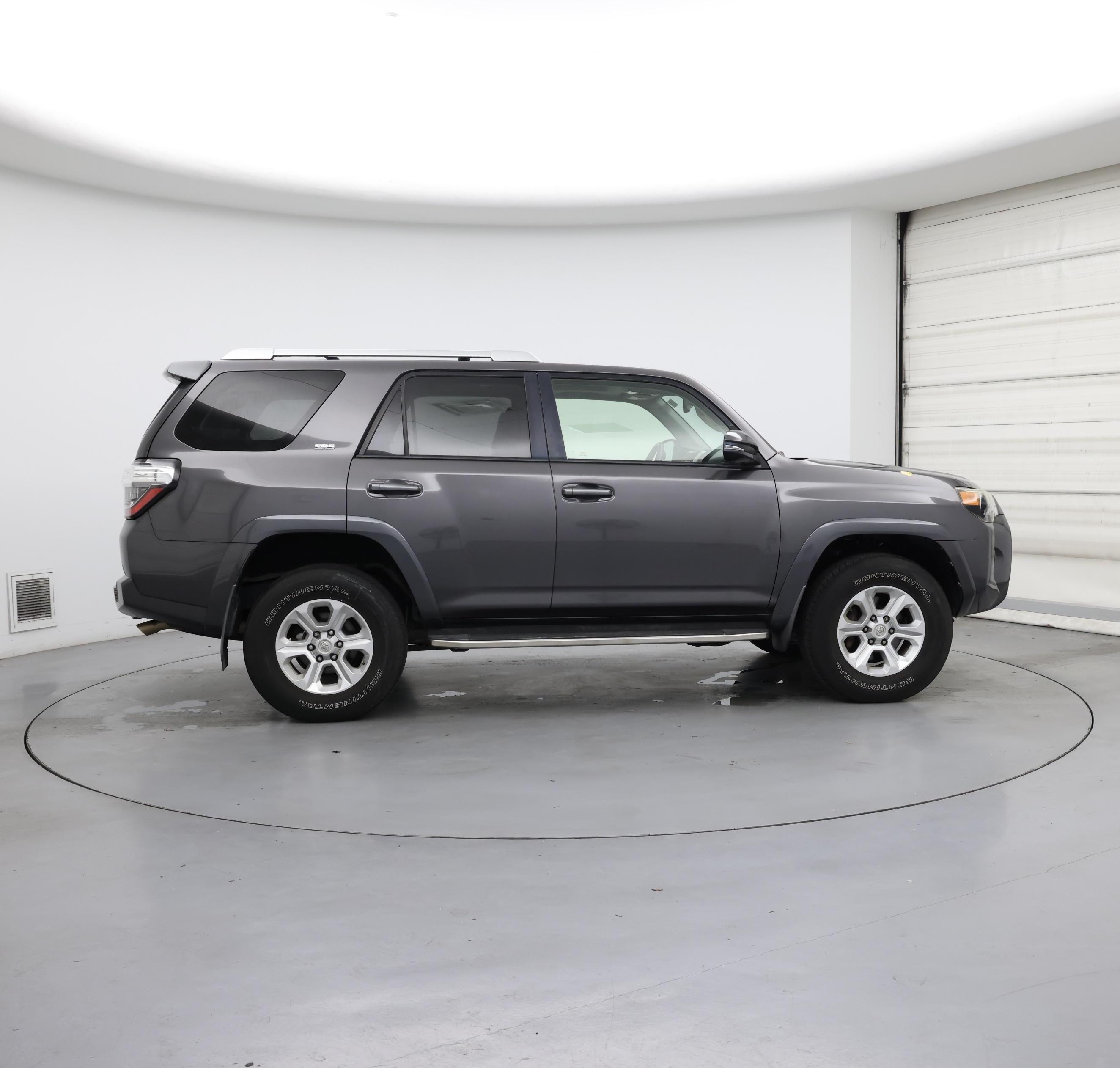 Thumbnail: 2015 Toyota 4Runner - 7