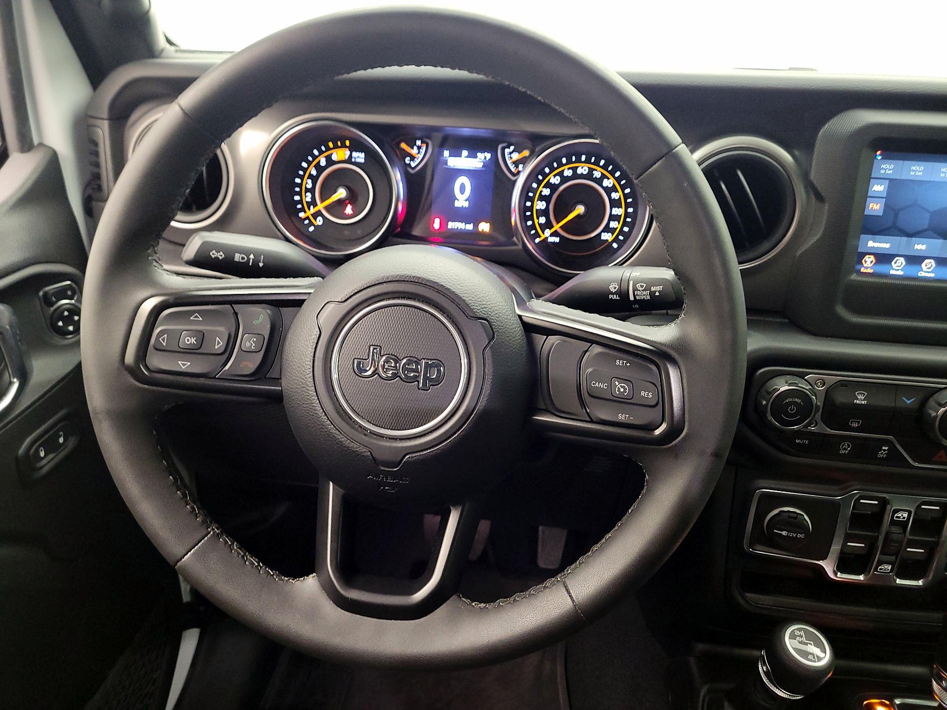 Thumbnail: 2023 Jeep Wrangler - 10