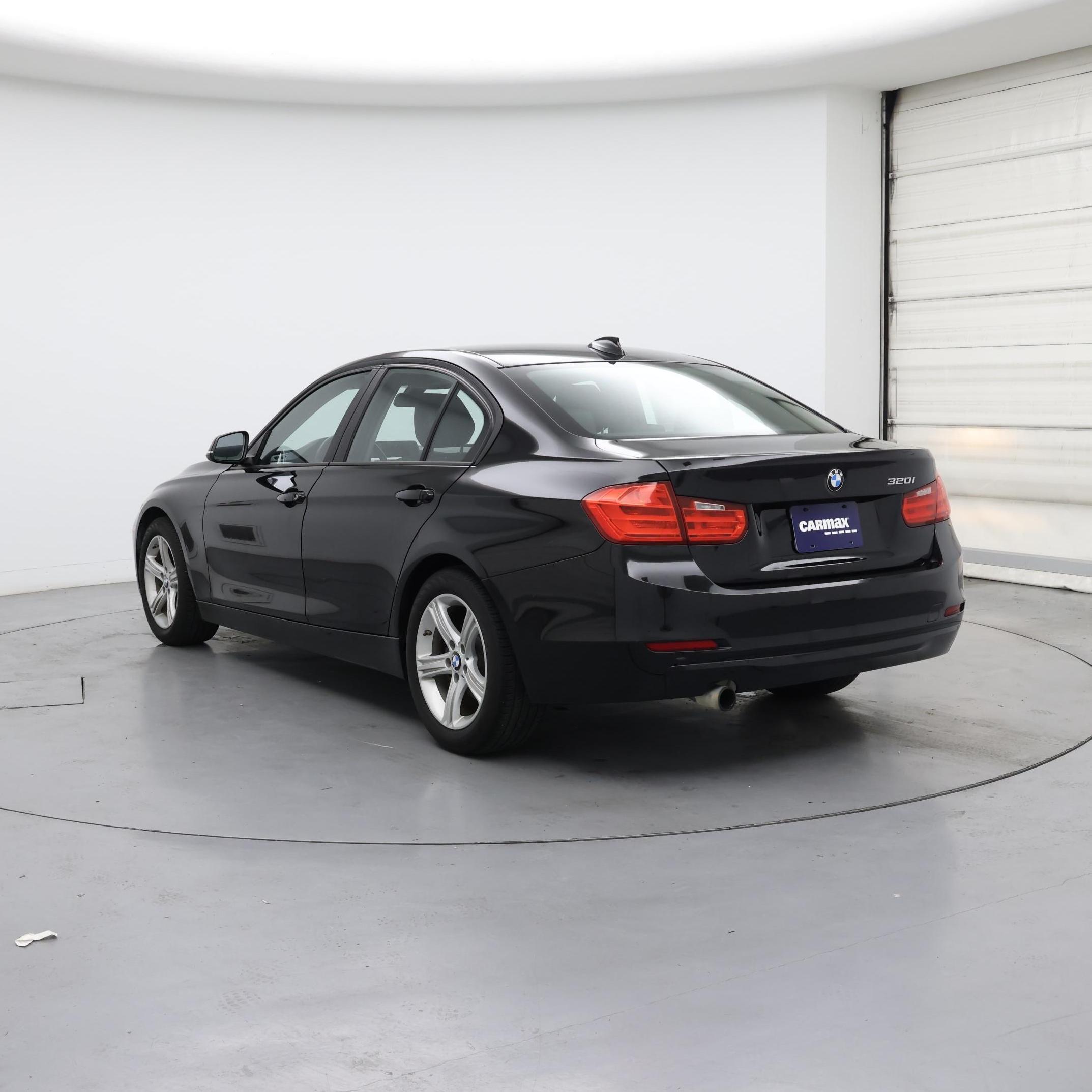 Thumbnail: 2015 BMW 3 Series - 2