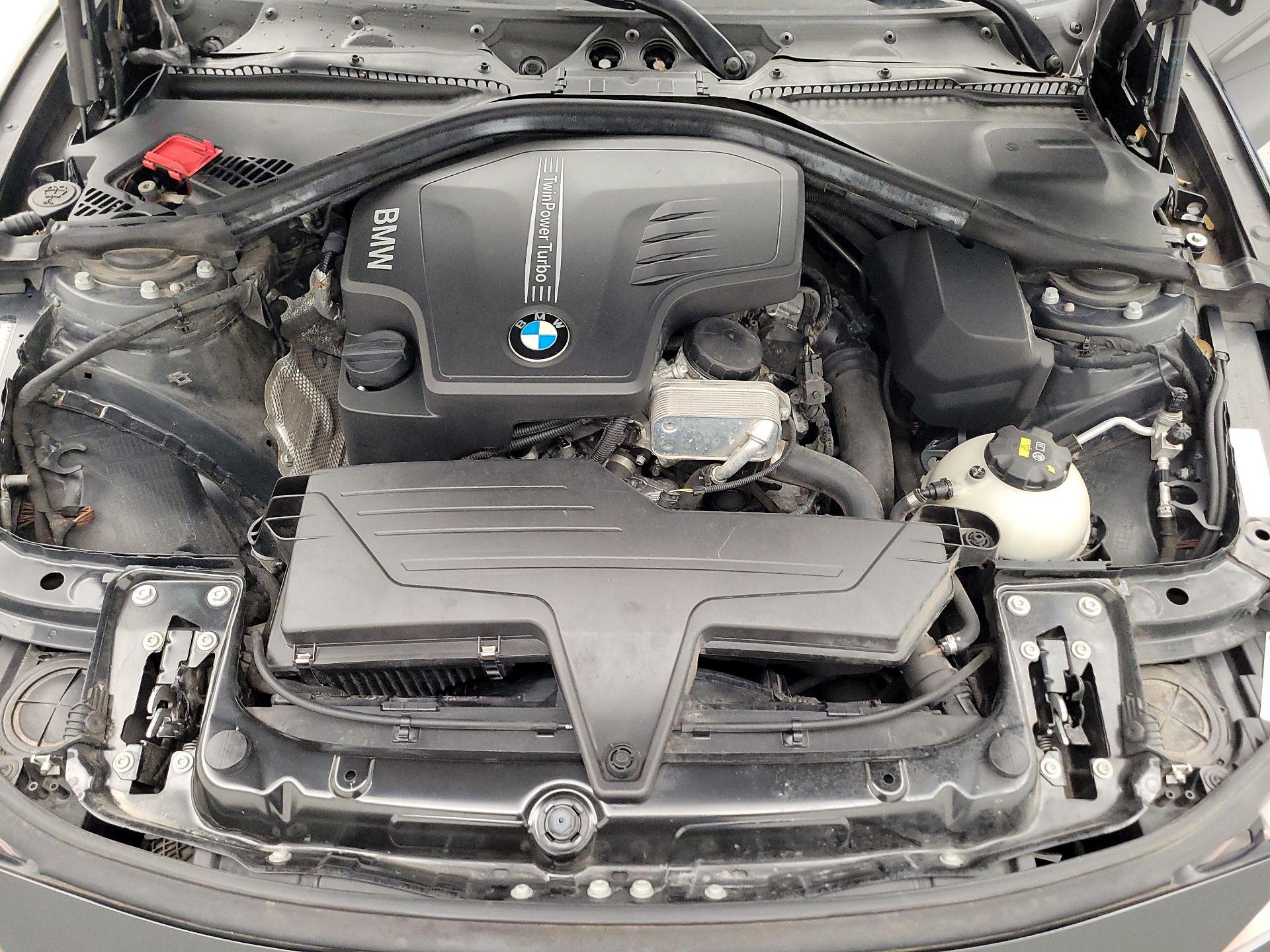 Thumbnail: 2015 BMW 3 Series - 19