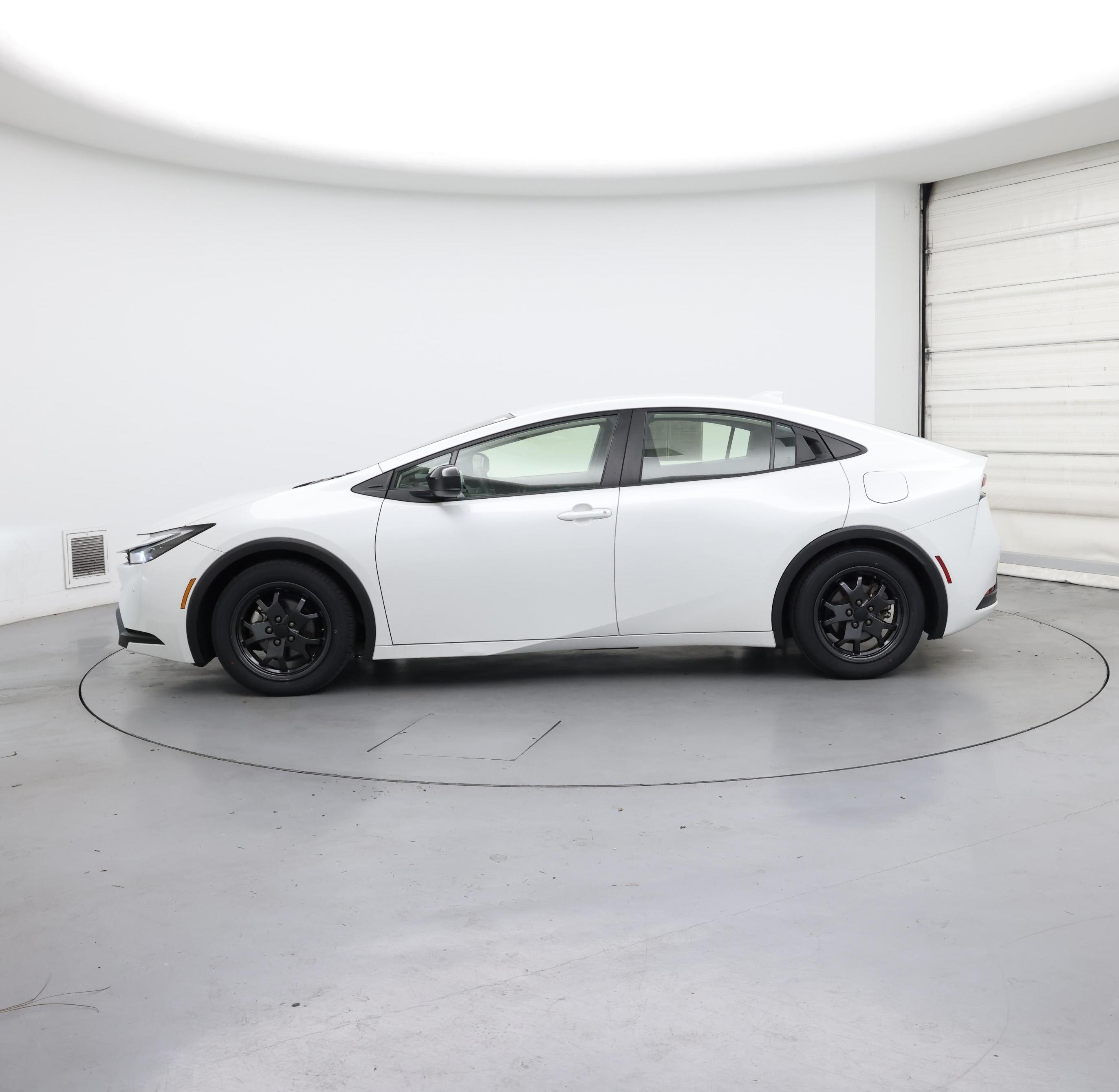 Thumbnail: 2023 Toyota Prius - 3