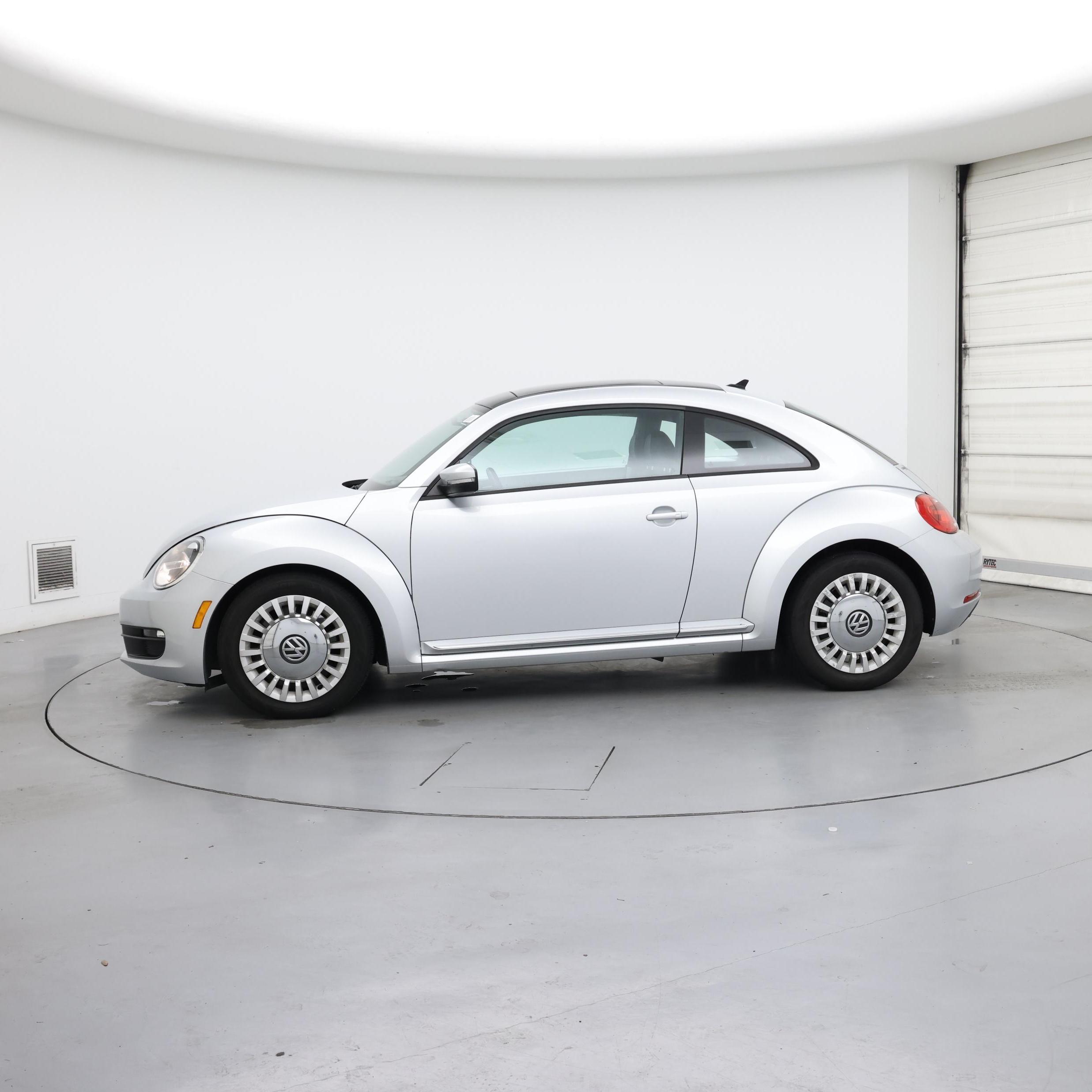 Thumbnail: 2014 Volkswagen Beetle - 3