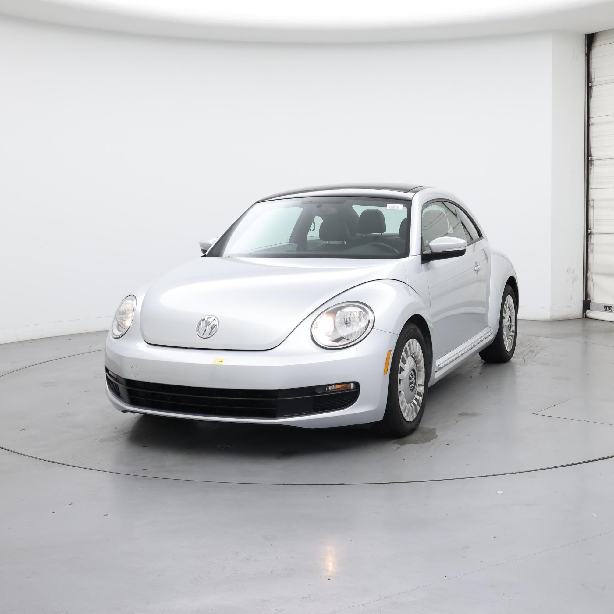 Thumbnail: 2014 Volkswagen Beetle - 4