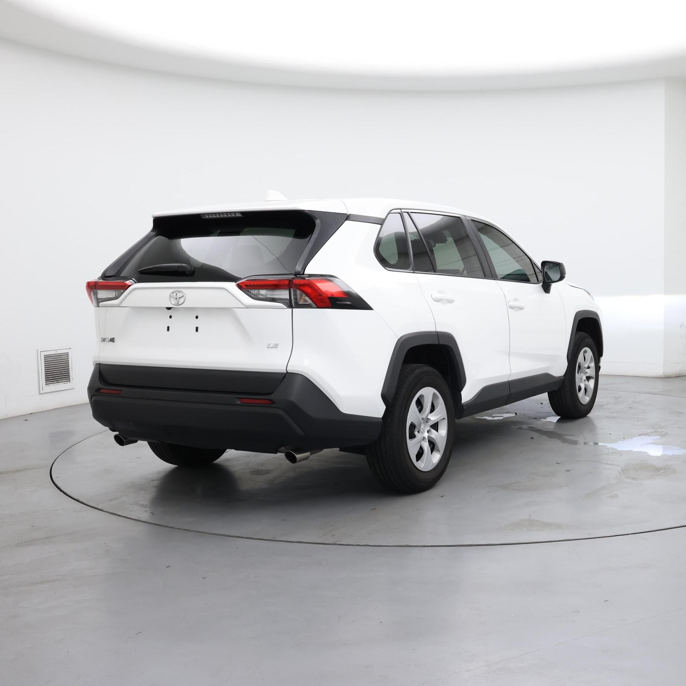 Thumbnail: 2024 Toyota RAV4 - 8