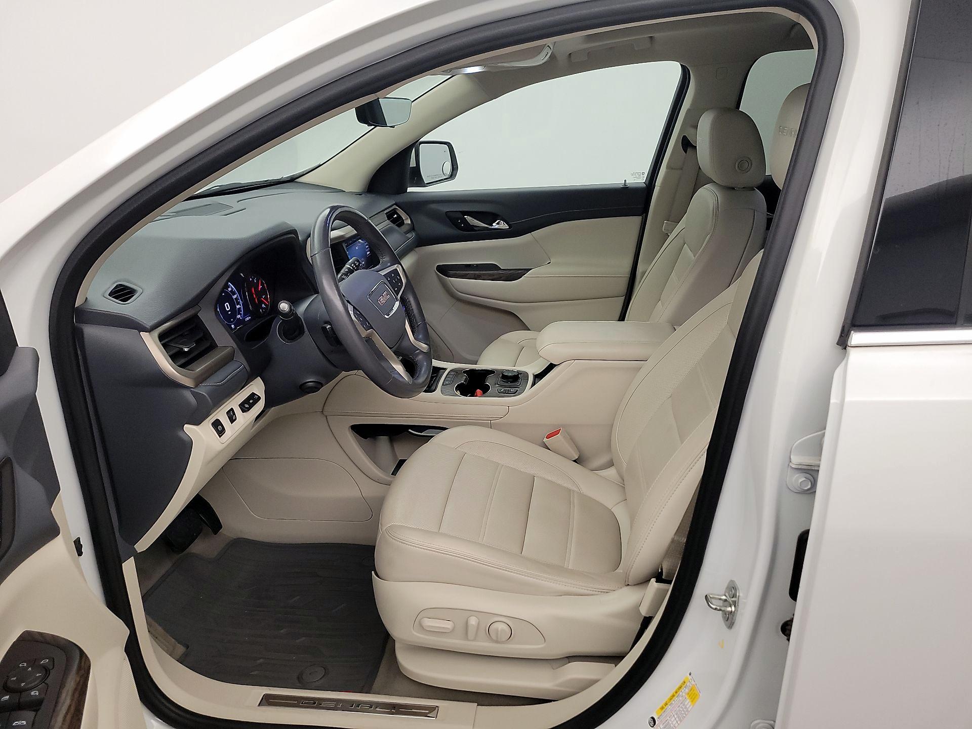 Thumbnail: 2020 GMC Acadia - 11