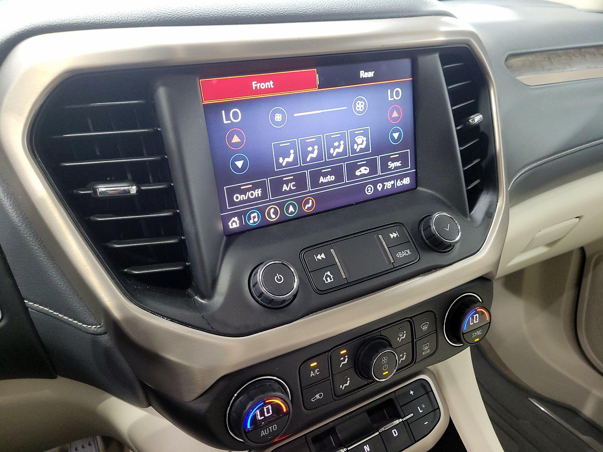 Thumbnail: 2020 GMC Acadia - 16