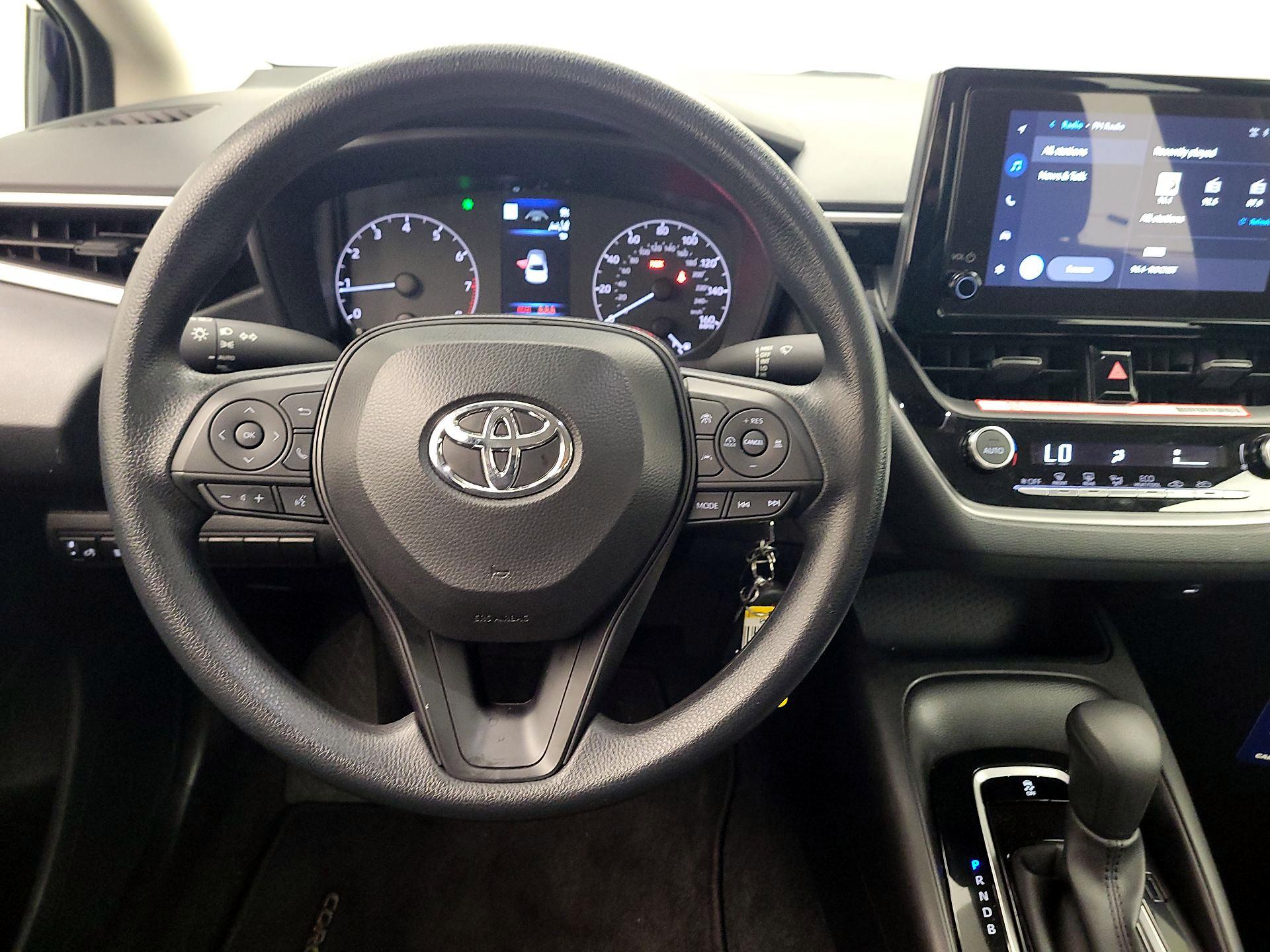 Thumbnail: 2025 Toyota Corolla - 10