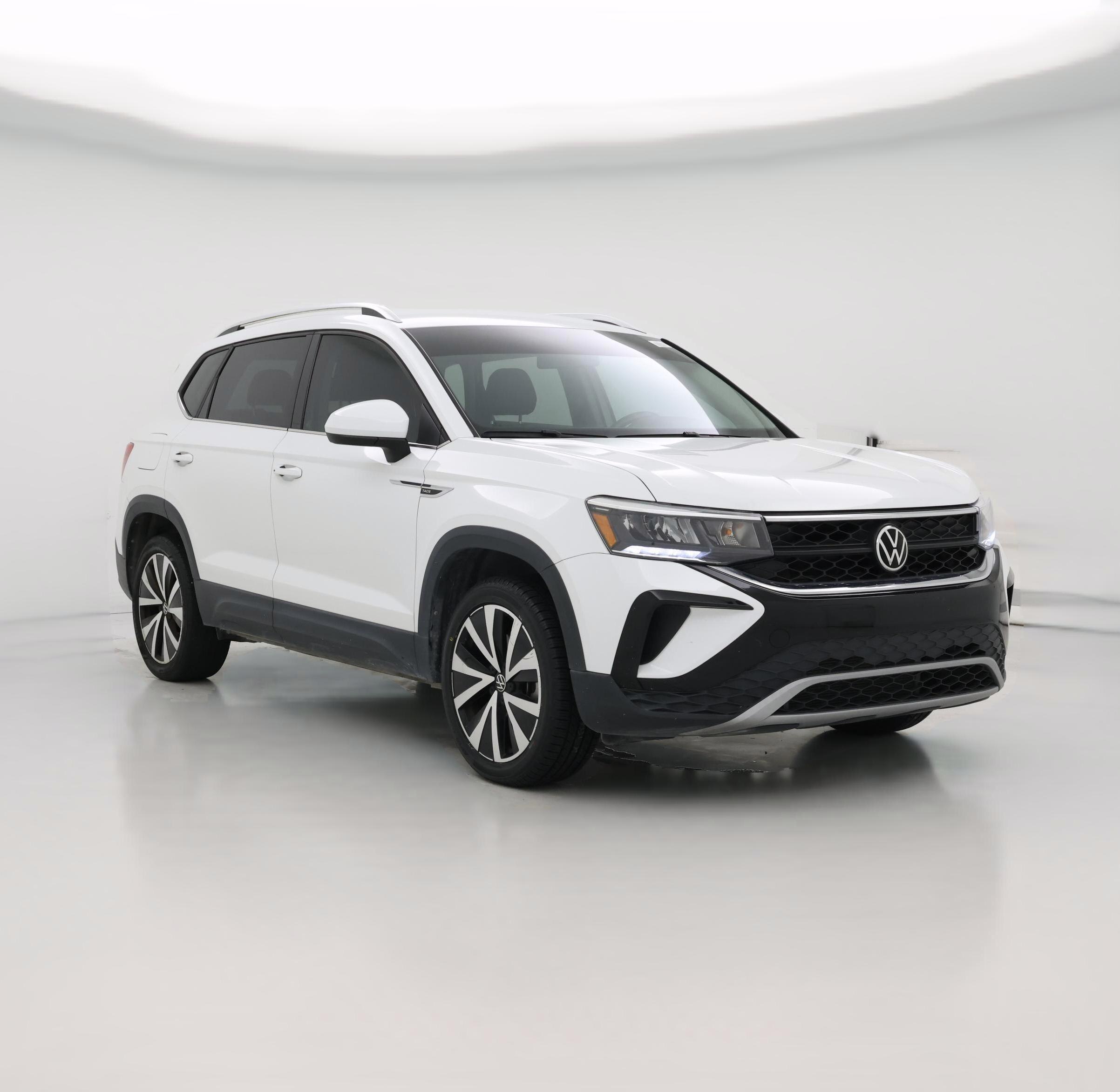 Thumbnail: 2022 Volkswagen Taos - 1