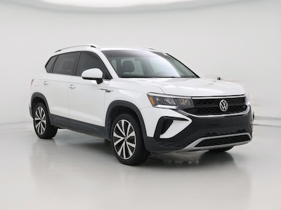 White 2022 Volkswagen Taos SE