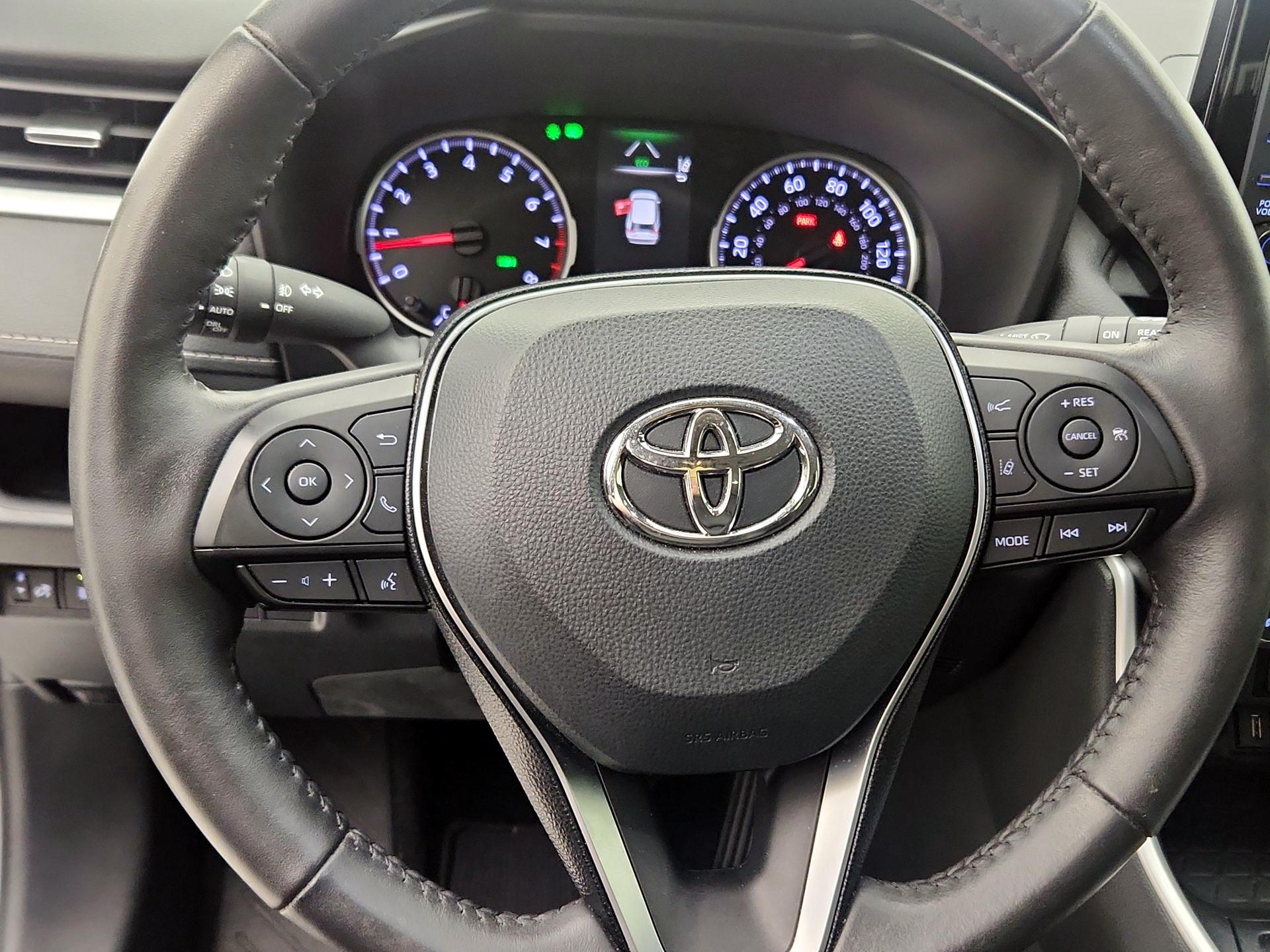 Thumbnail: 2020 Toyota RAV4 - 10