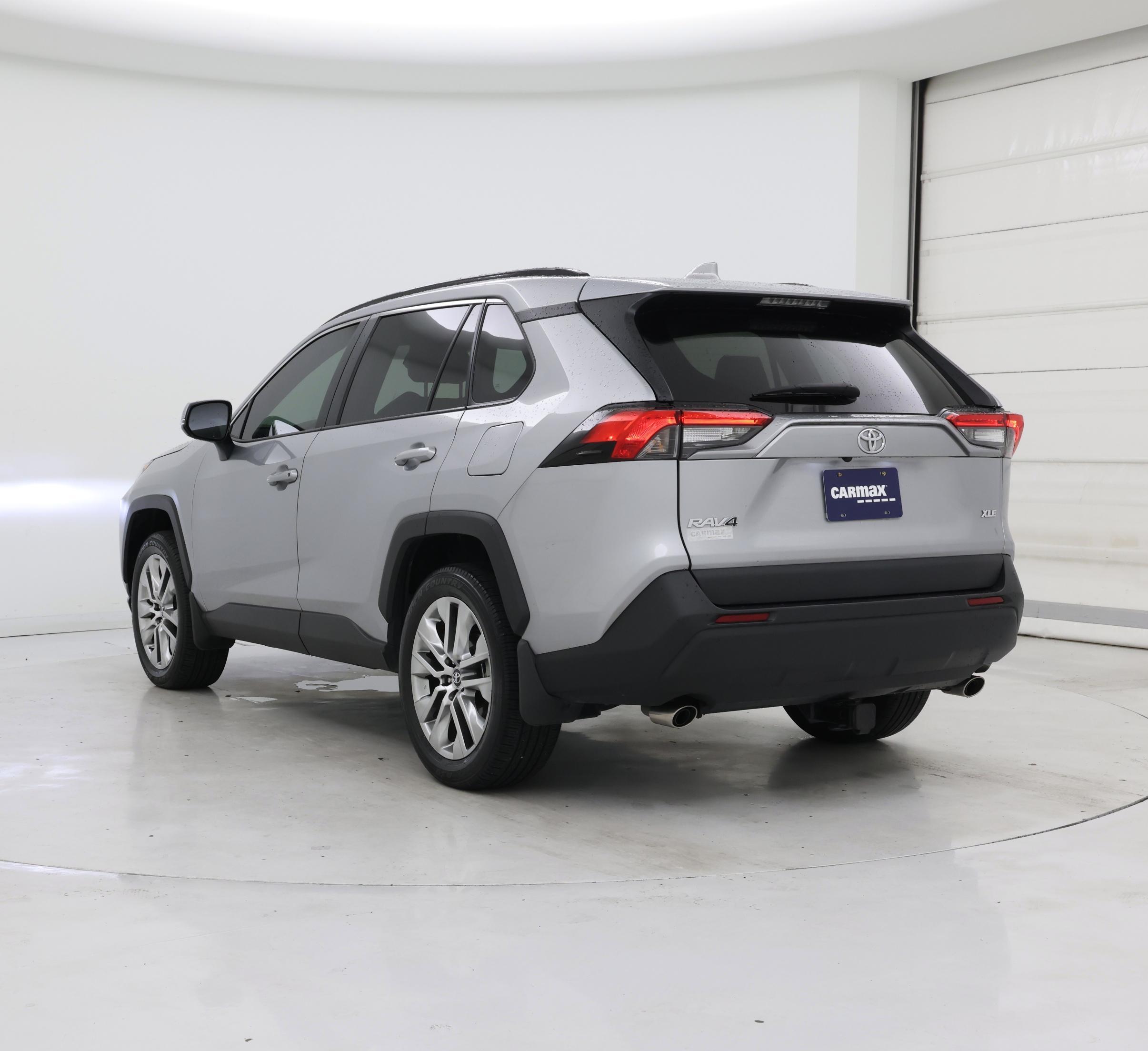 Thumbnail: 2020 Toyota RAV4 - 2