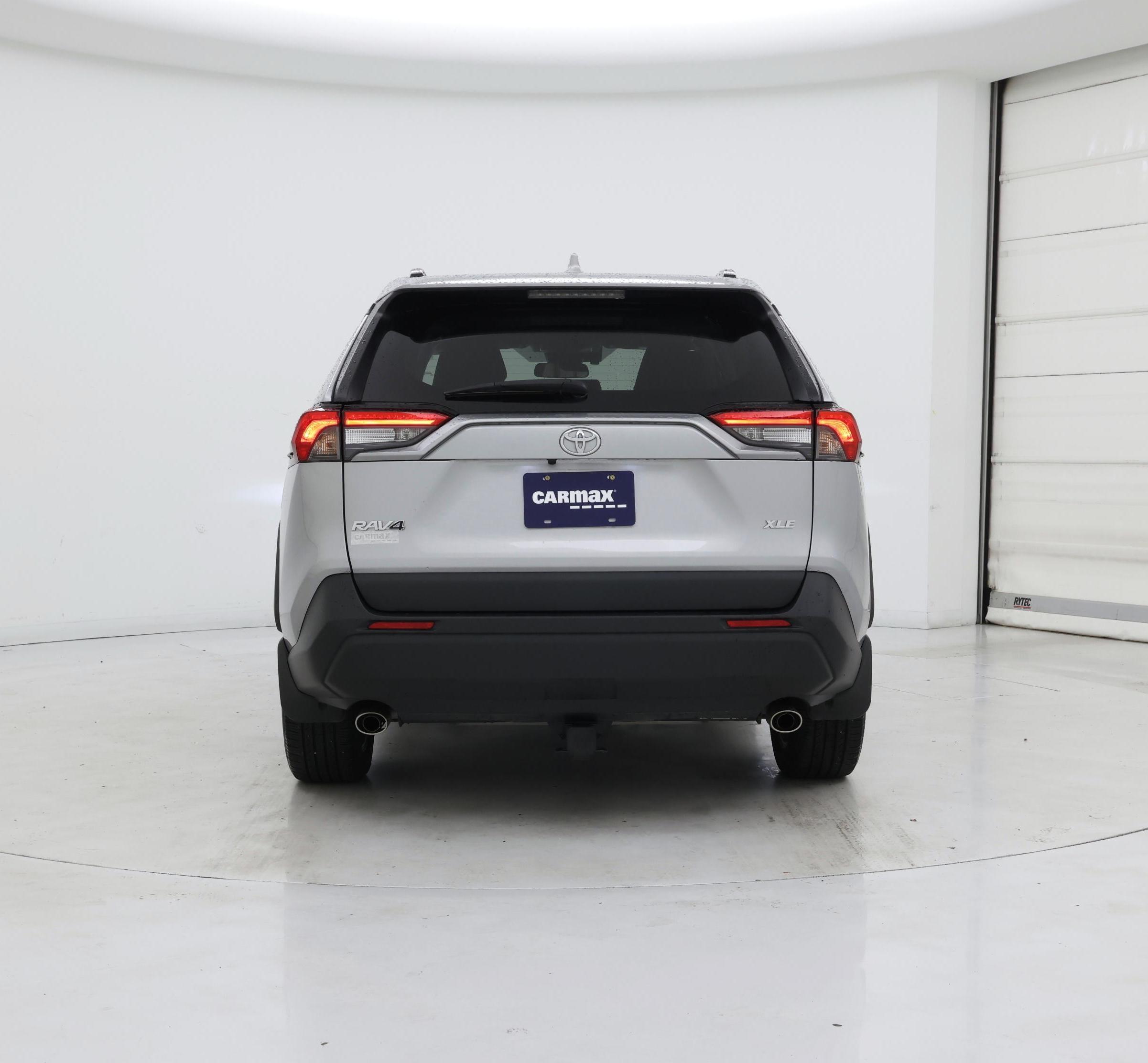 Thumbnail: 2020 Toyota RAV4 - 6