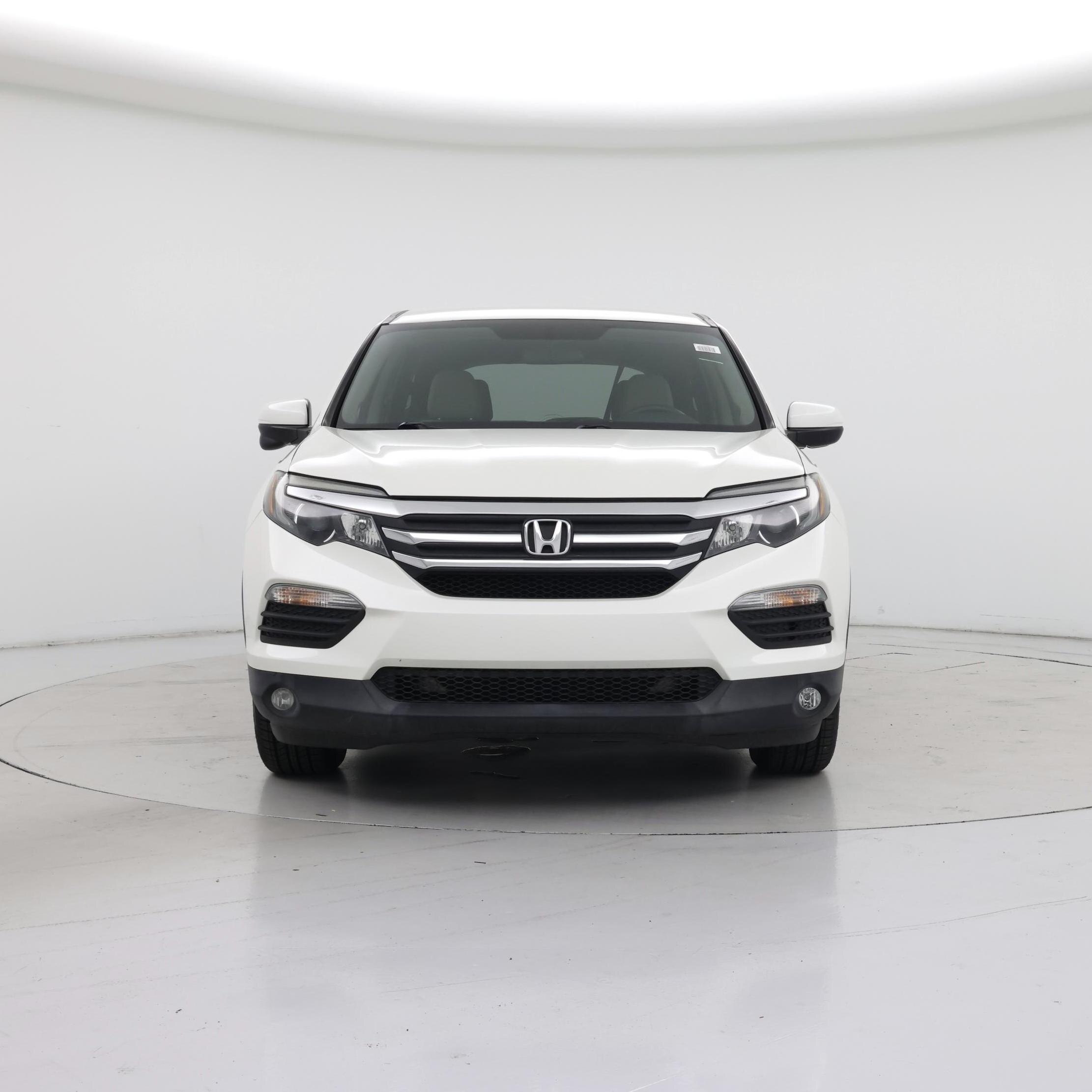Thumbnail: 2017 Honda Pilot - 5