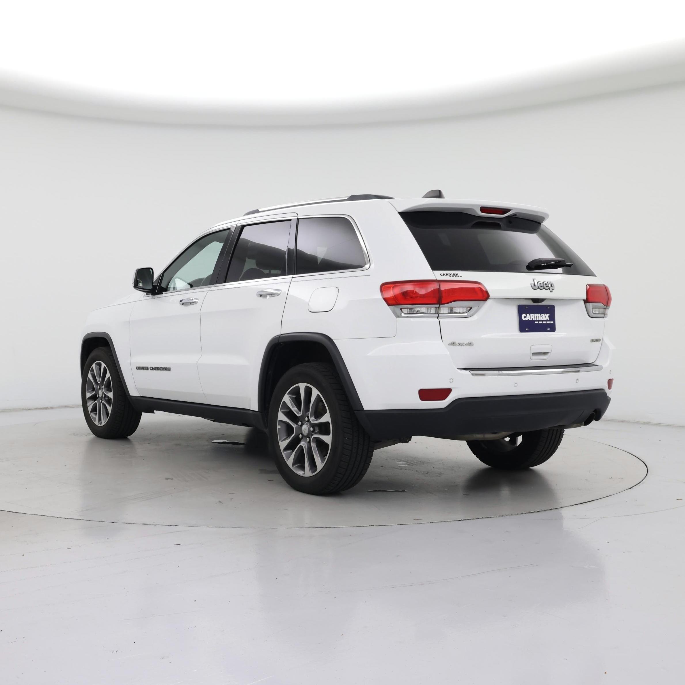 Thumbnail: 2018 Jeep Grand Cherokee - 2