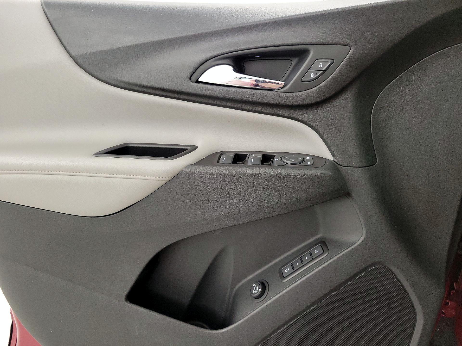 Thumbnail: 2019 Chevrolet Equinox - 12