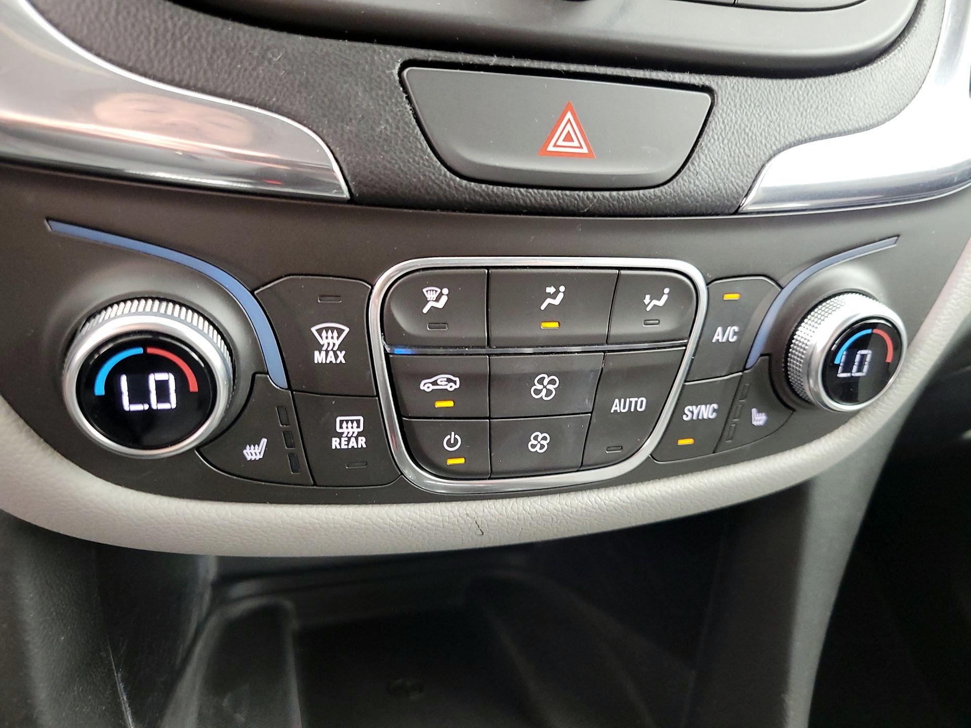 Thumbnail: 2019 Chevrolet Equinox - 16