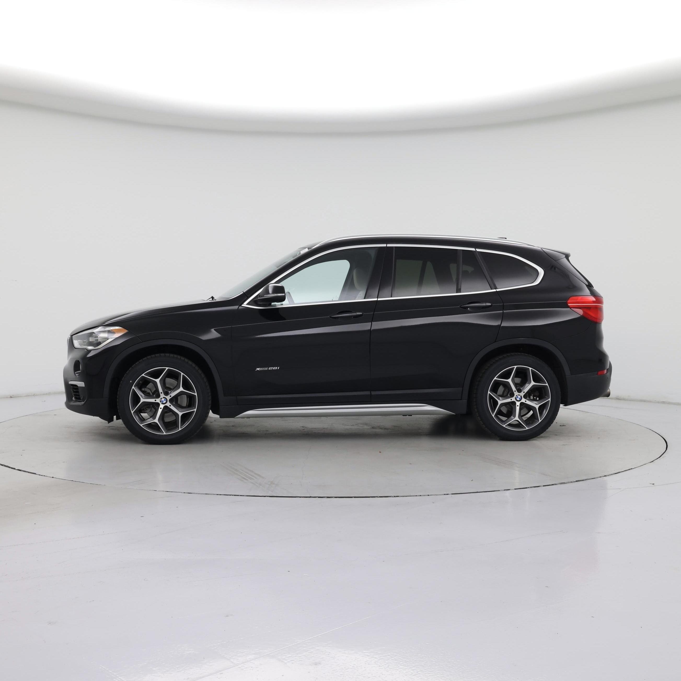 Thumbnail: 2016 BMW X1 - 3