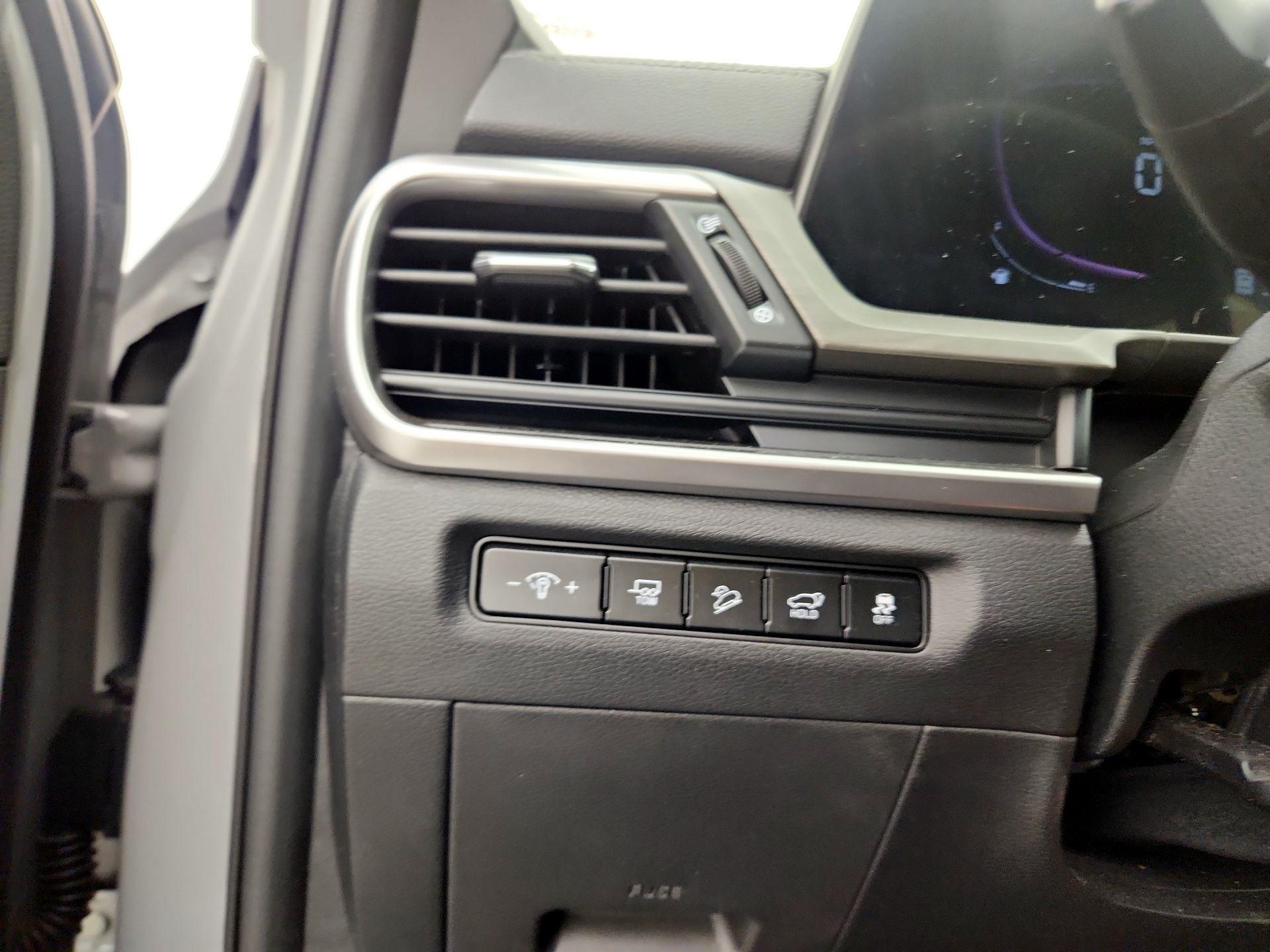 Thumbnail: 2024 Kia Telluride - 13