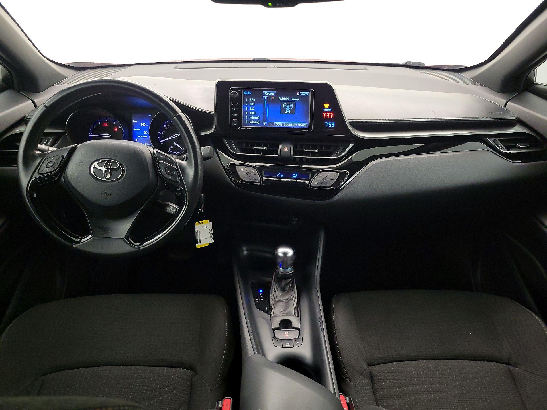 Thumbnail: 2018 Toyota C-HR - 9