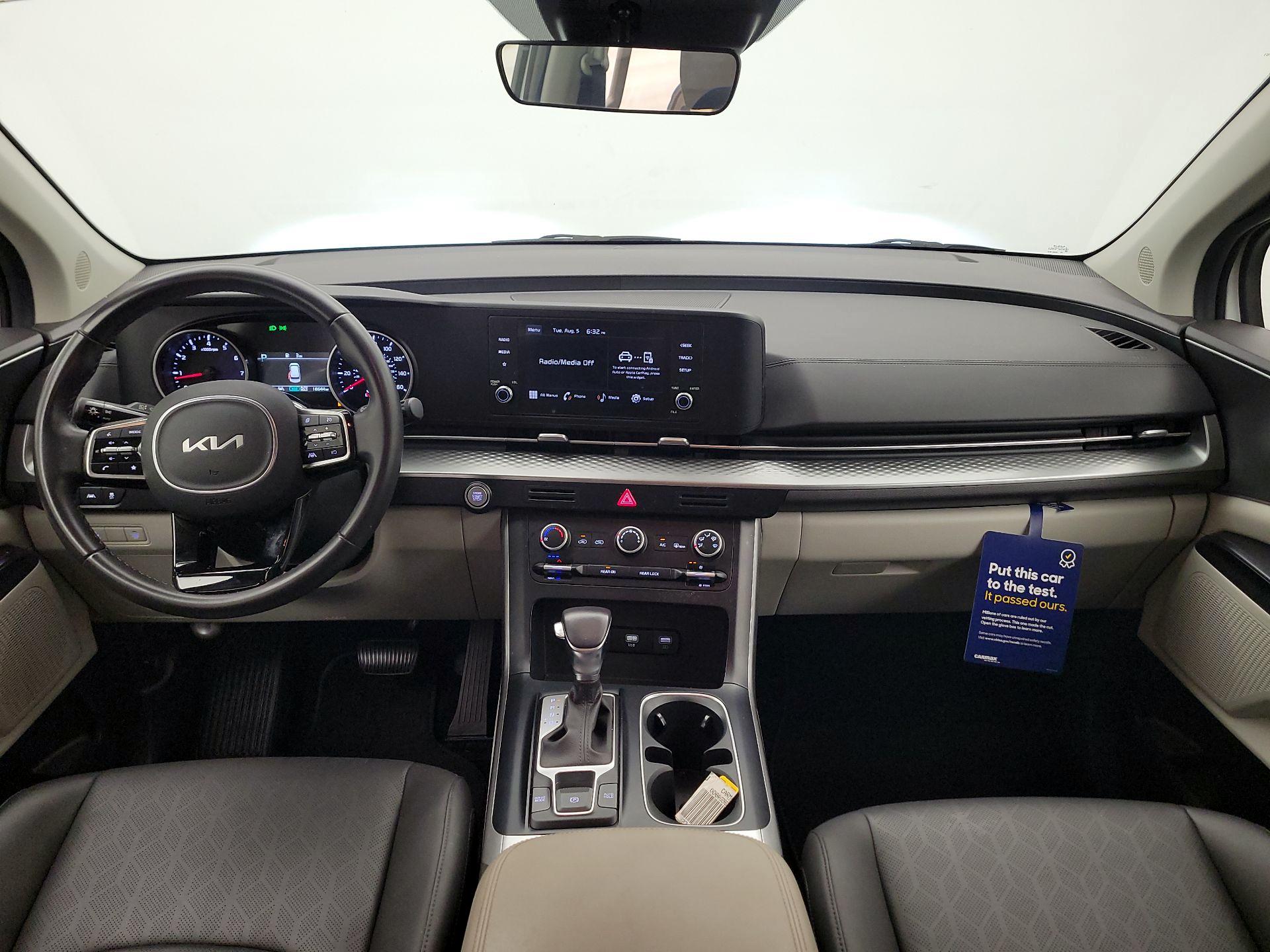 Thumbnail: 2024 Kia Carnival - 9