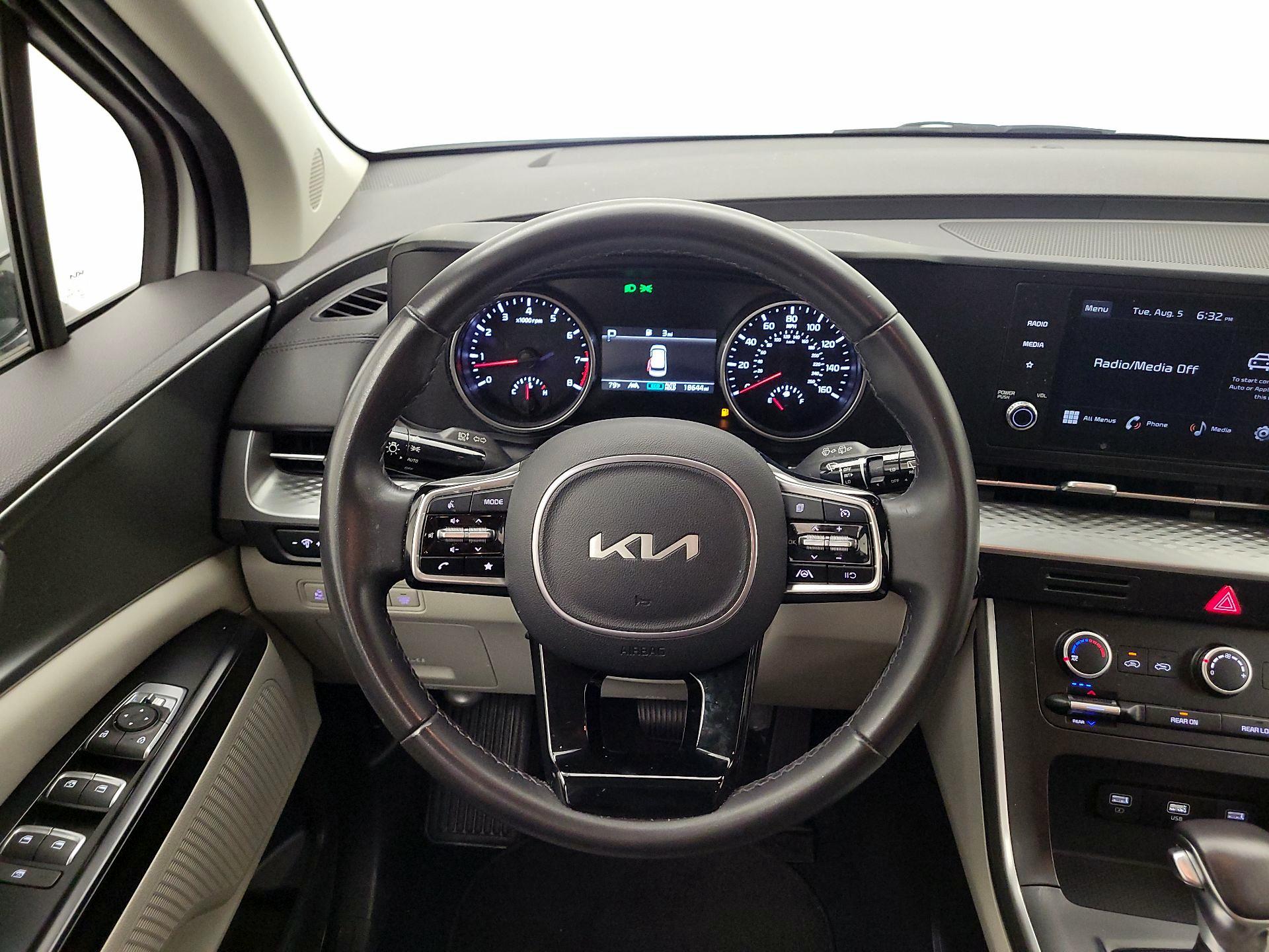 Thumbnail: 2024 Kia Carnival - 10