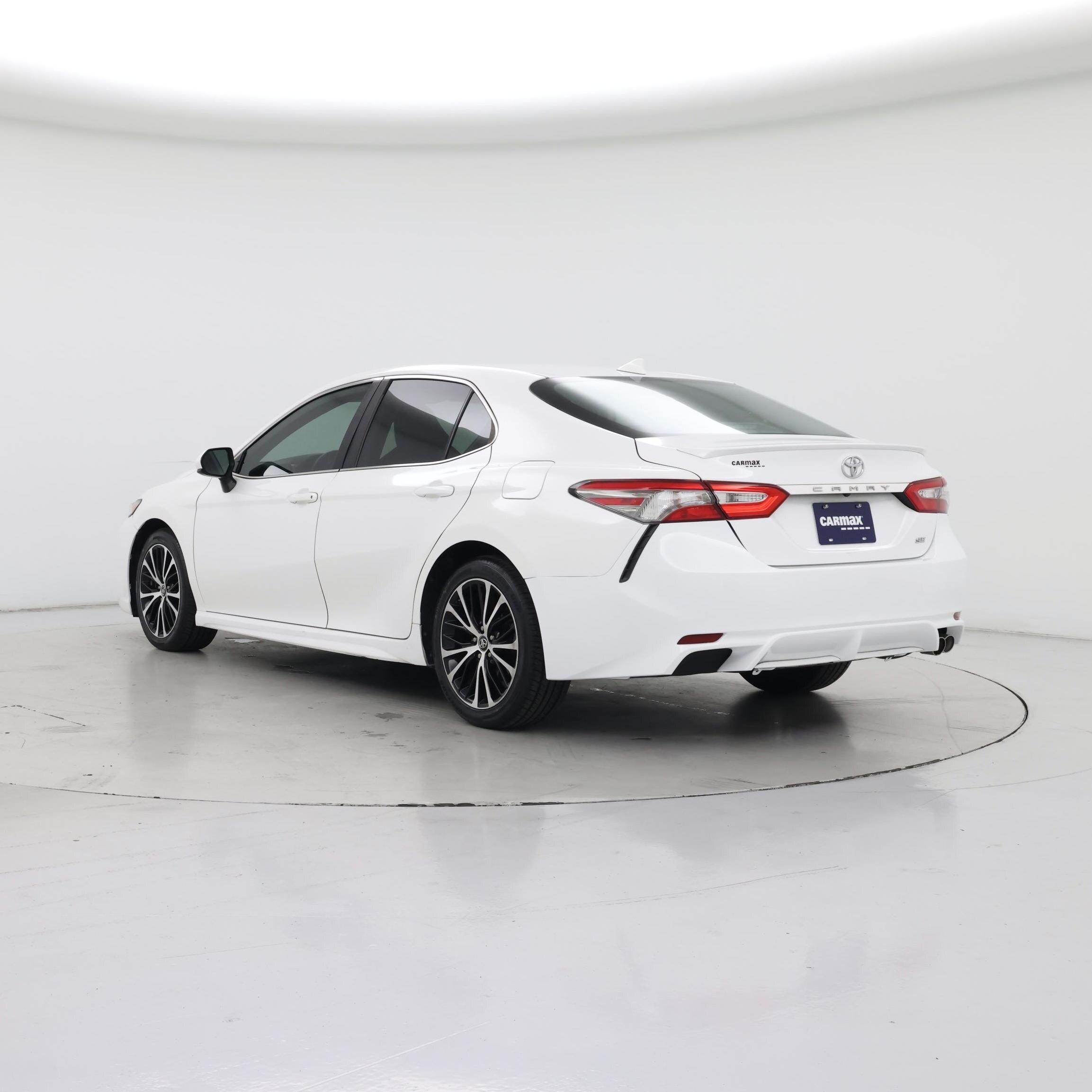 Thumbnail: 2019 Toyota Camry - 2