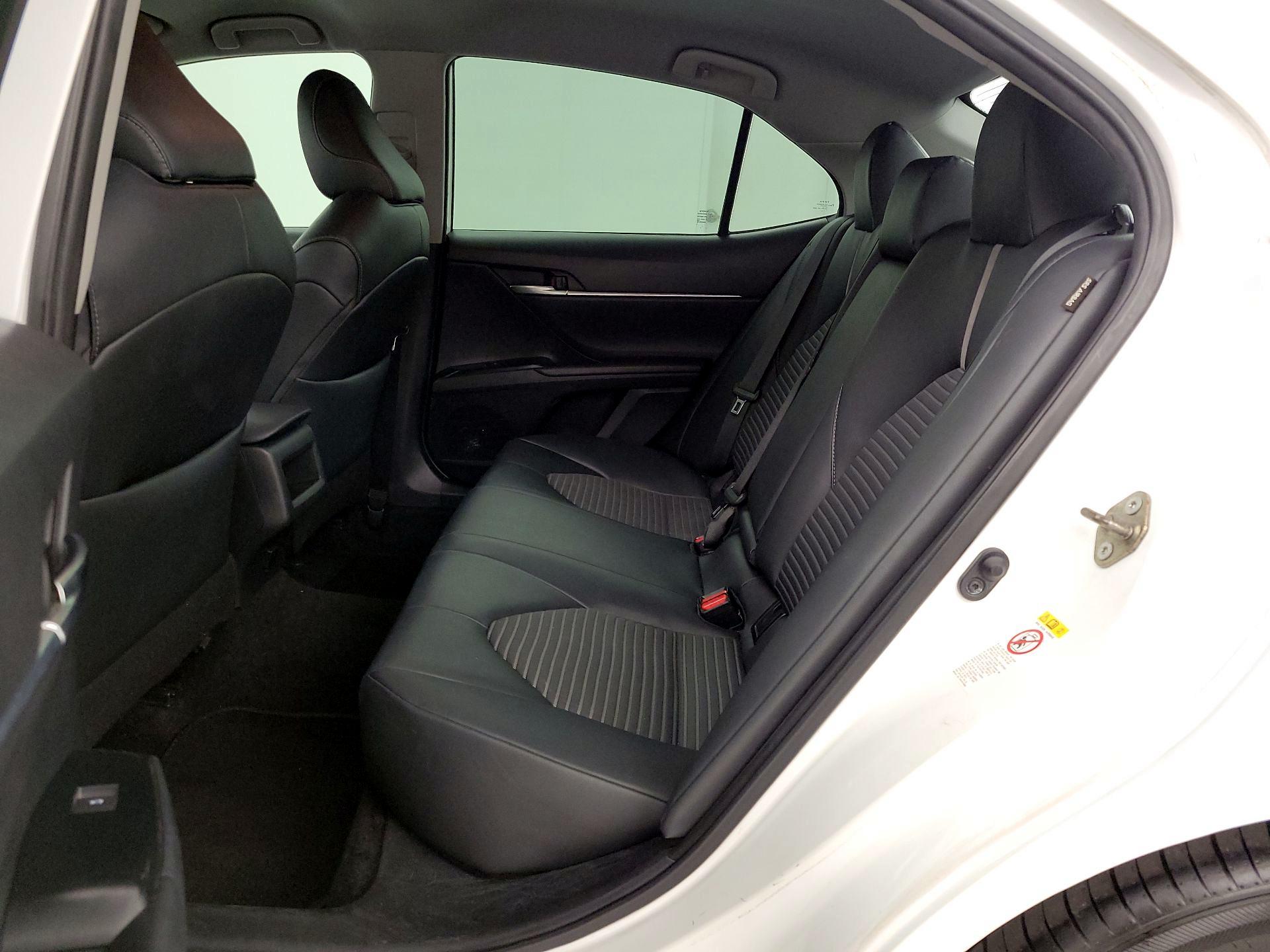 Thumbnail: 2019 Toyota Camry - 19