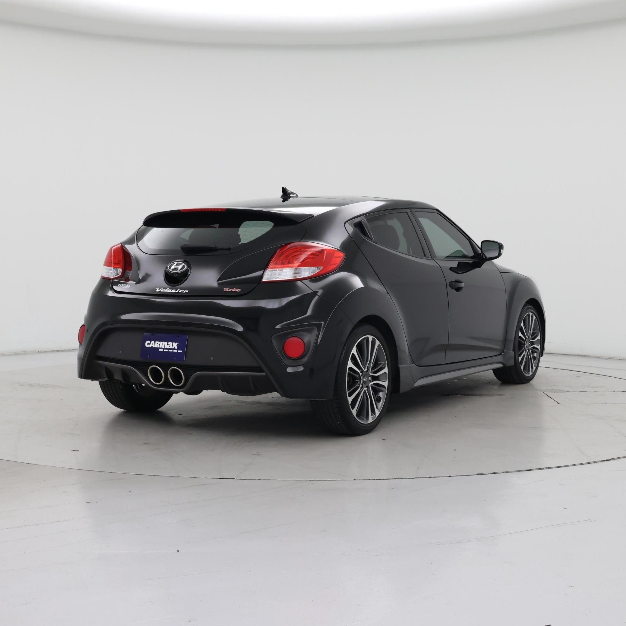Thumbnail: 2016 Hyundai Veloster - 8