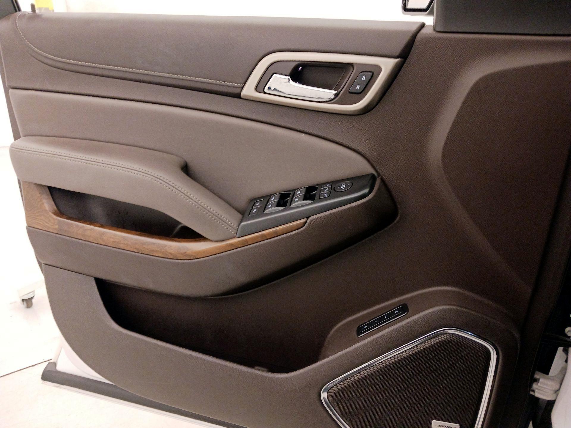 Thumbnail: 2020 GMC Yukon XL - 12