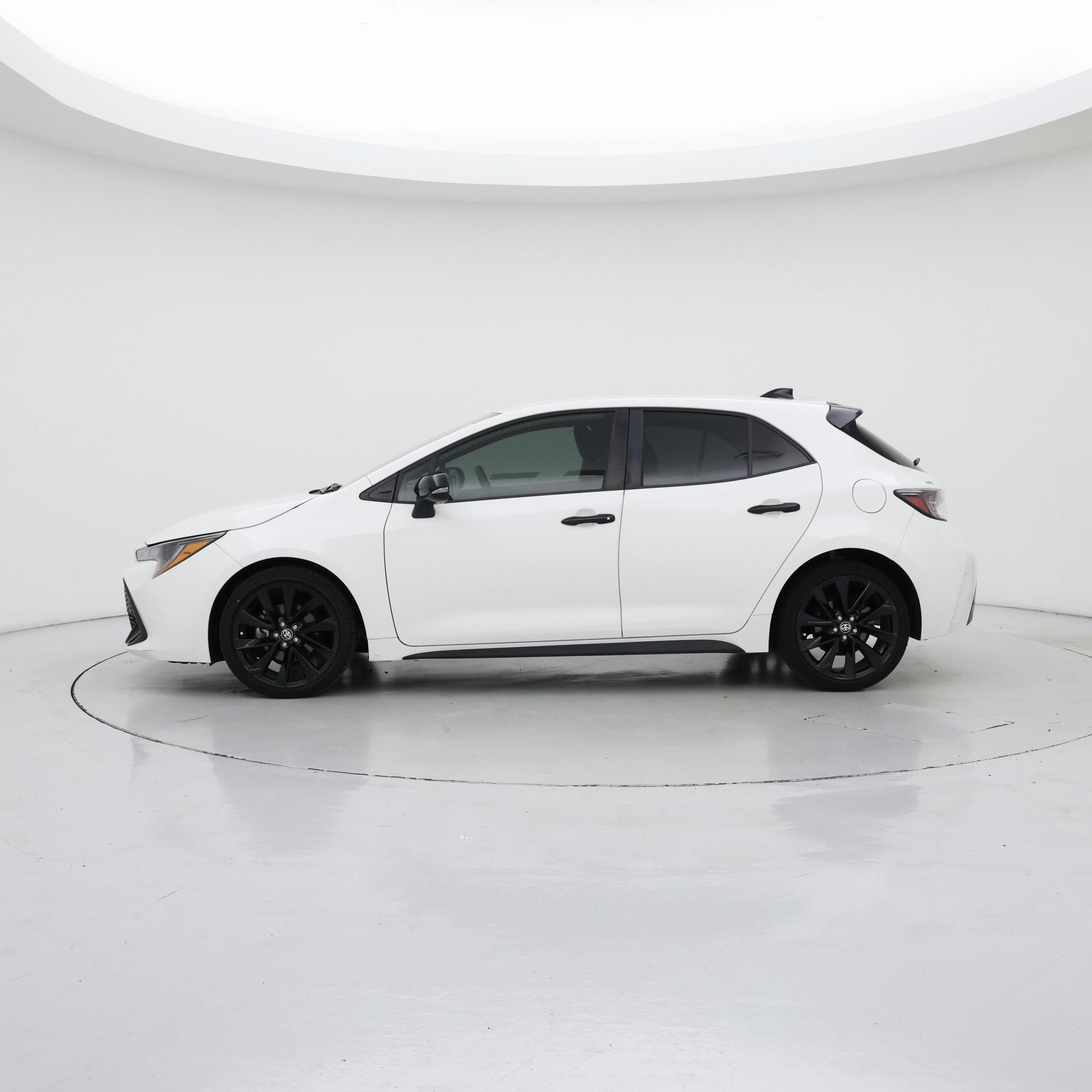Thumbnail: 2022 Toyota Corolla - 3