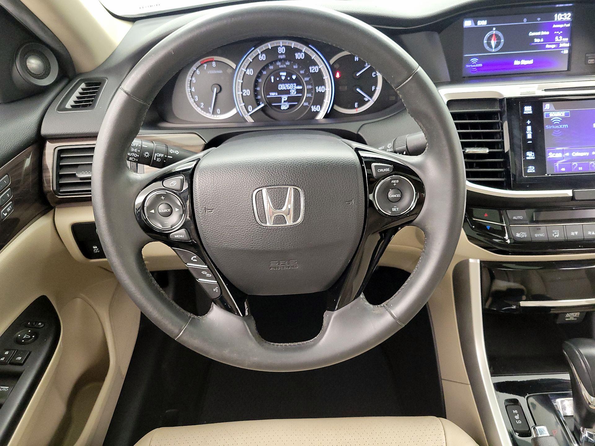Thumbnail: 2016 Honda Accord - 10